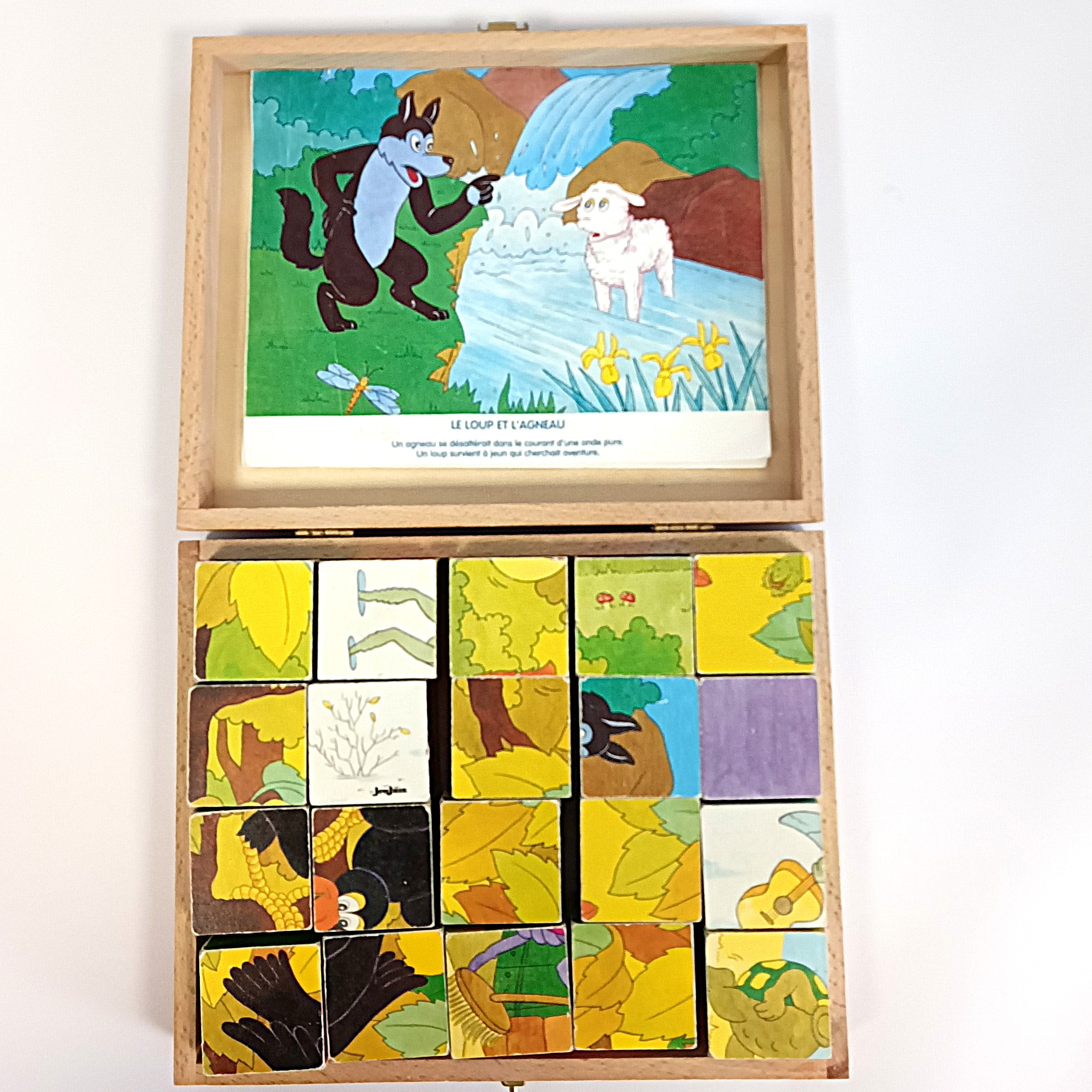 Jeu de 20 cubes puzzle en bois Jeujura – Fables de La Fontaine Bon état - Vue 4 - 