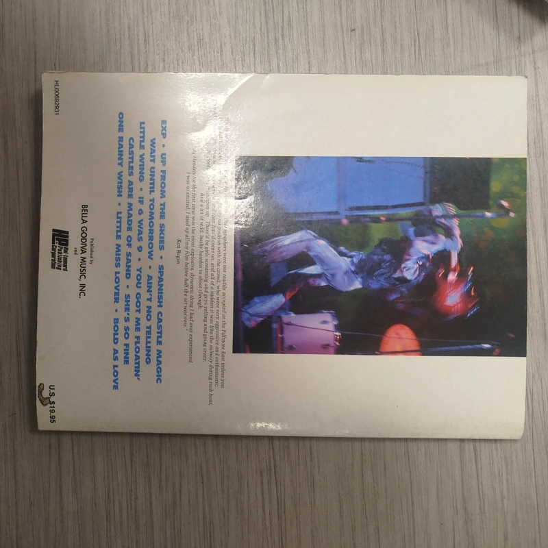 Songbook Jimi Hendrix Axis Bold As Love partitions guitare basse batterie Hal Leonard rare Bon état - Vue 6 - 