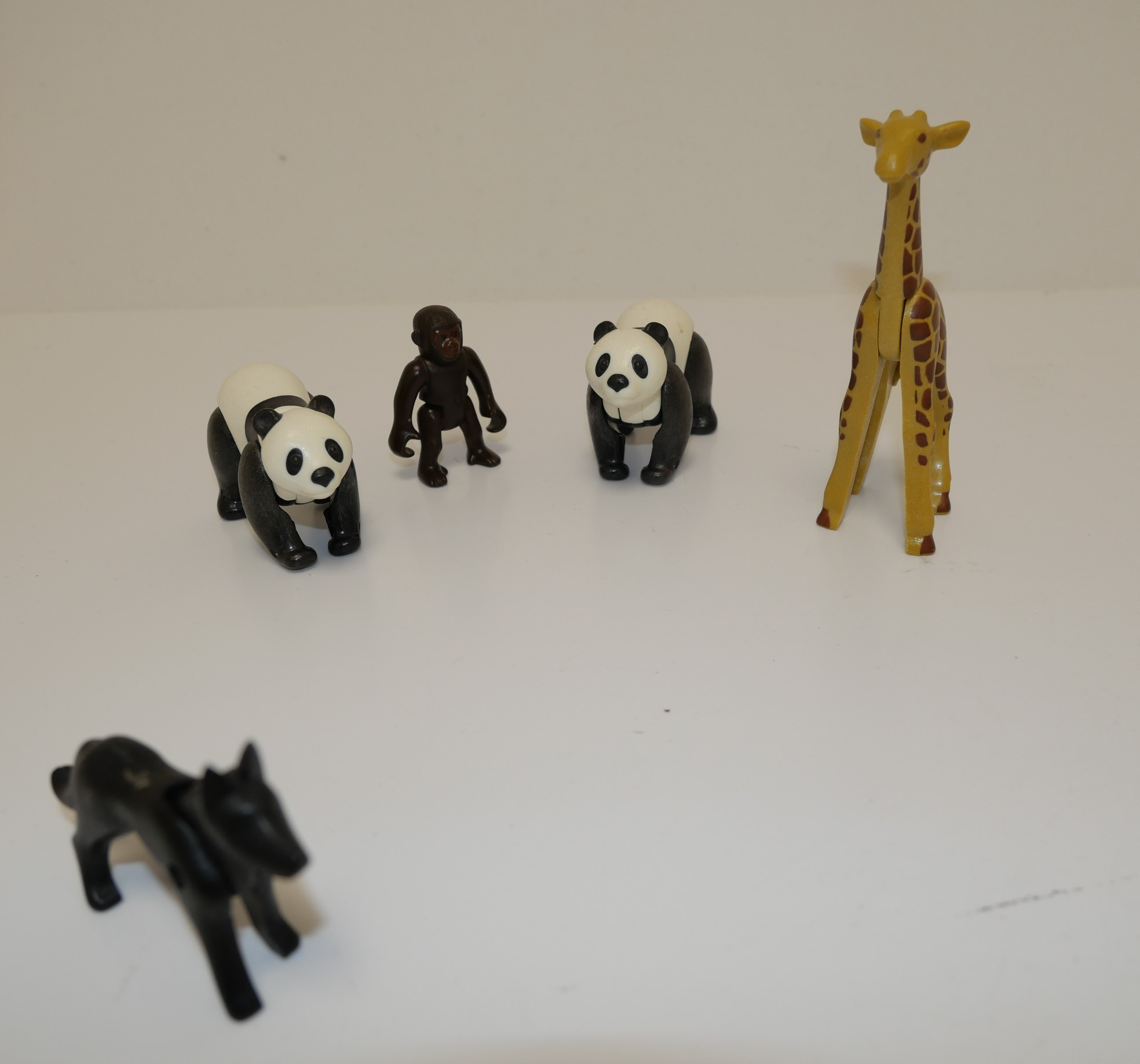 Voir photo 2 de Lot Animaux de l'univers Playmobil Lot Animaux de l'univers Playmobil Bon état - Vue 2 -