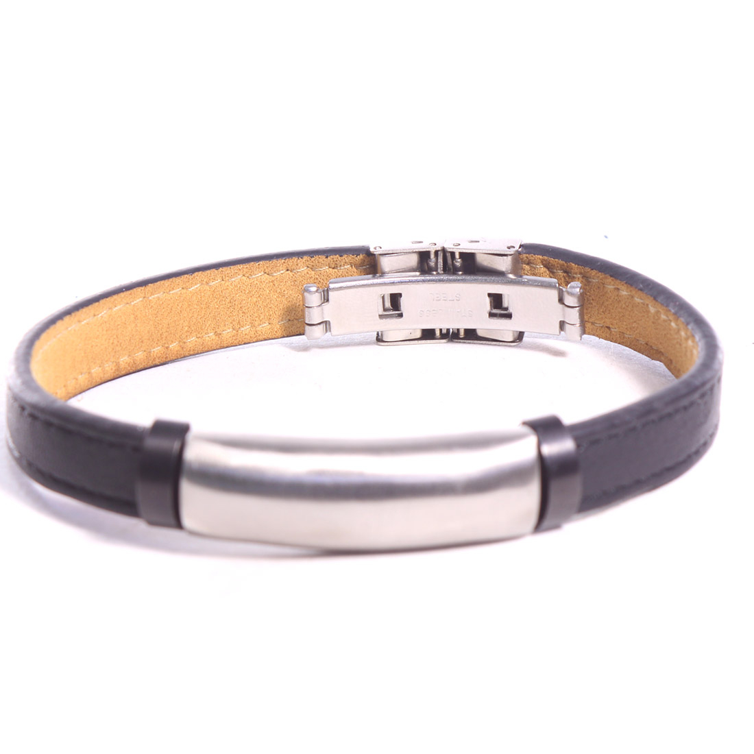 Voir photo 2 de Bracelet homme acier et simili-cuir Bracelet homme acier et simili-cuir Très bon état - Vue 2 -