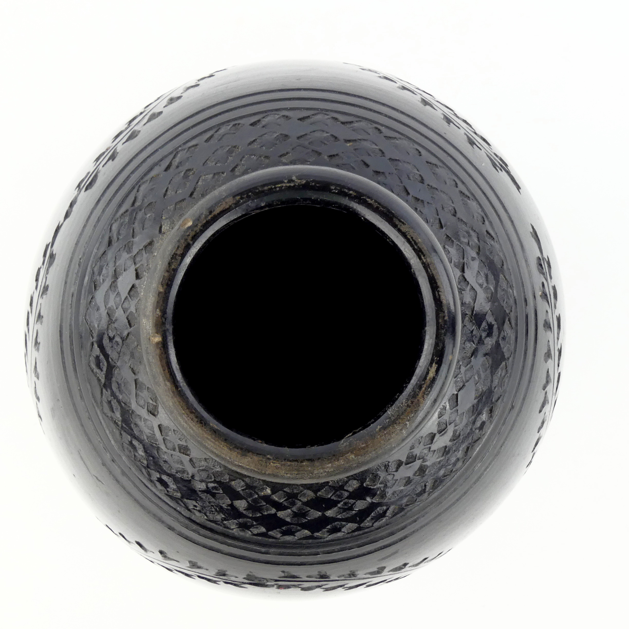Vase ovoïde en céramique noire Bon état - Vue 4 - 