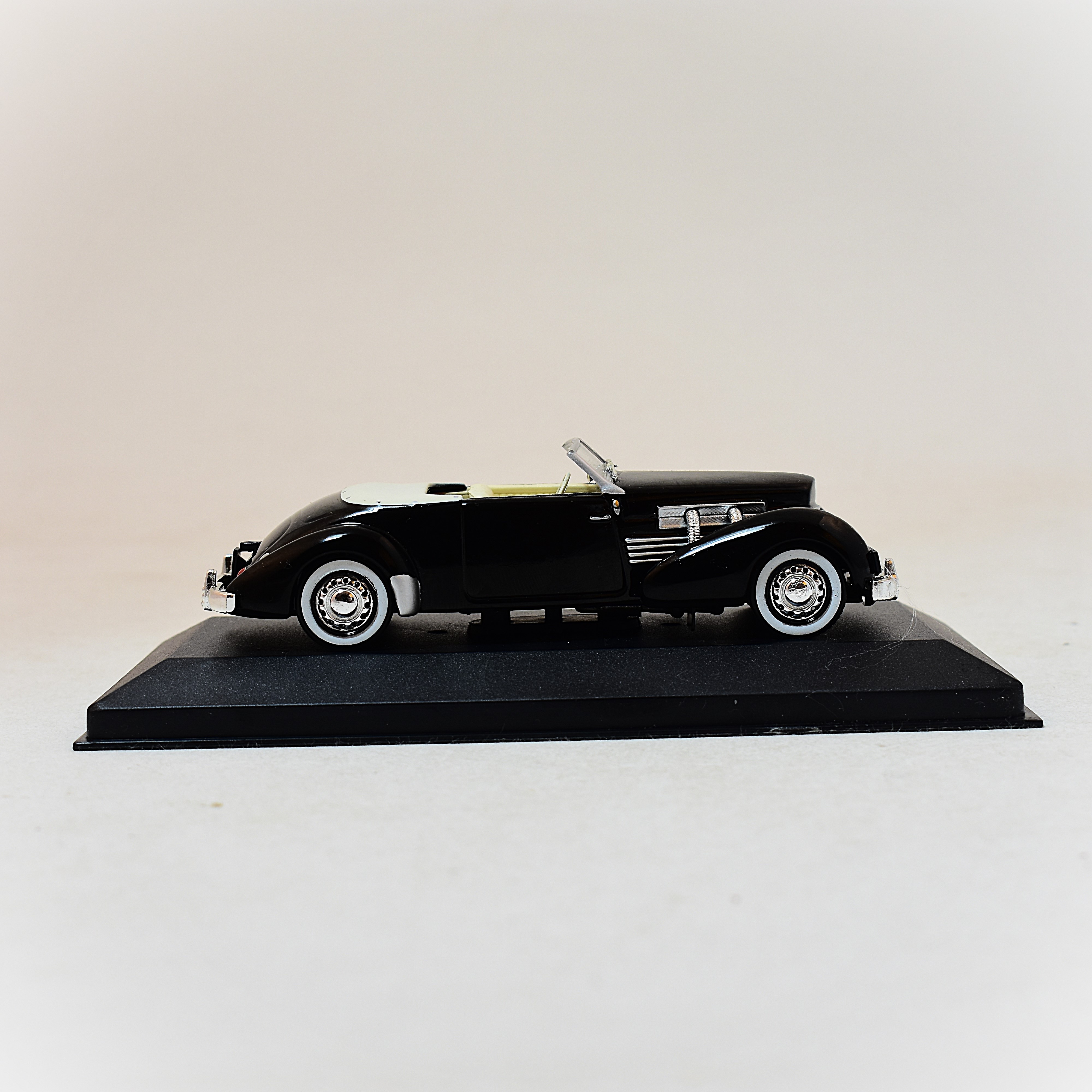 Cord 812 1937 Très bon état - Vue 3 - 