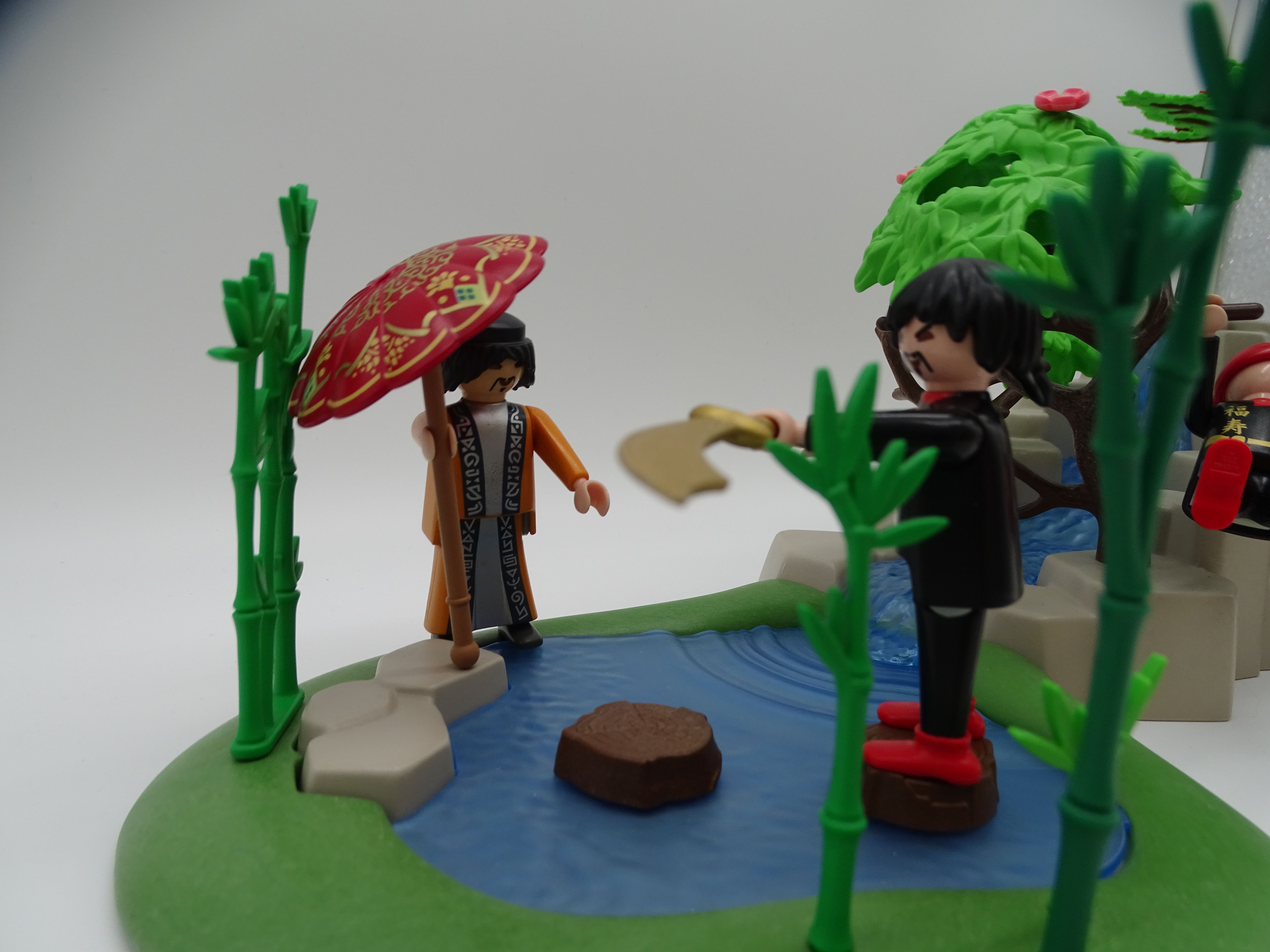 Playmobil Pièce Unique « Les Ninjas » d'occasion PLAYMOBIL - Dès 4 ans | Ref 13274 Très bon état - Vue 3 - 