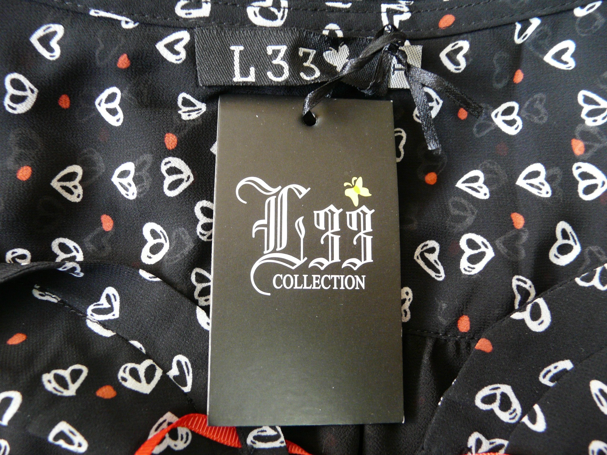 Voir photo 11 de HF51 - Blouse à motifs "cœurs" - L33 - Taille 5 (2XL) HF51 - Blouse à motifs "cœurs" - L33 - Taille 5 (2XL) Comme neuf - Vue 11 -