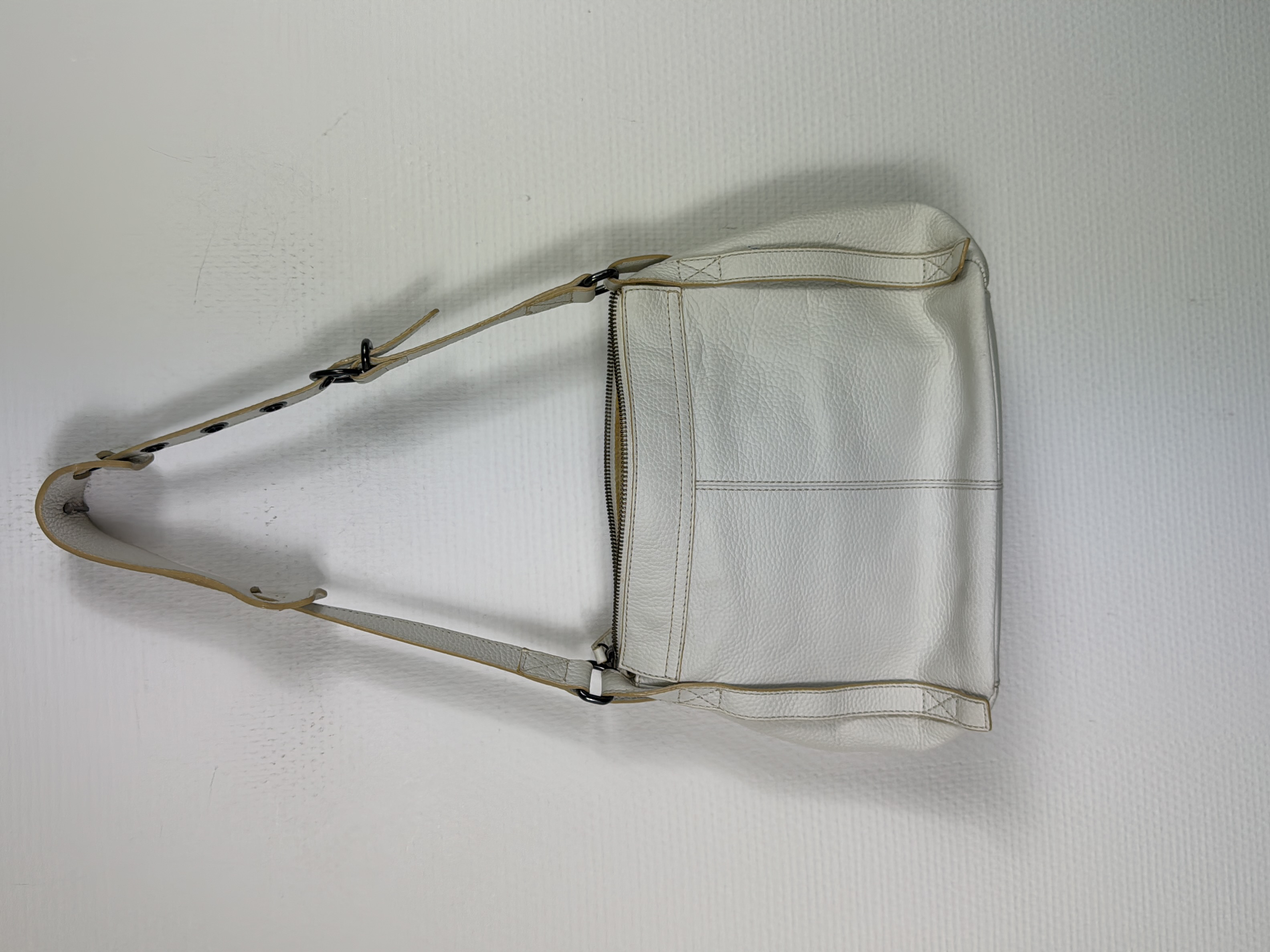 Sac à main bandoulière cuir blanc Sisley 👜 - Photo 5