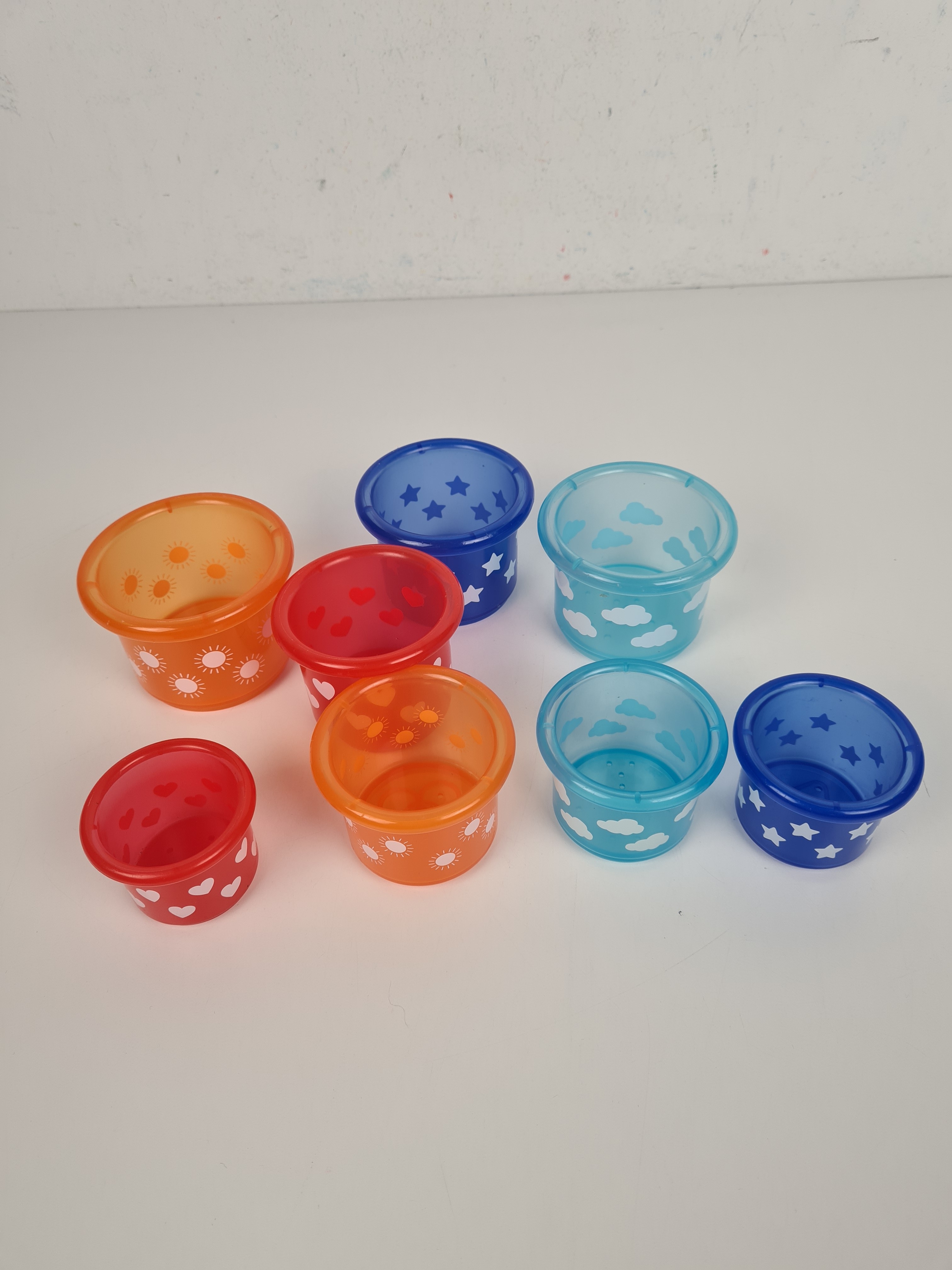 Jeu de premier âge - 8 Petites Gobelets à empiler motif différents - Photo 2