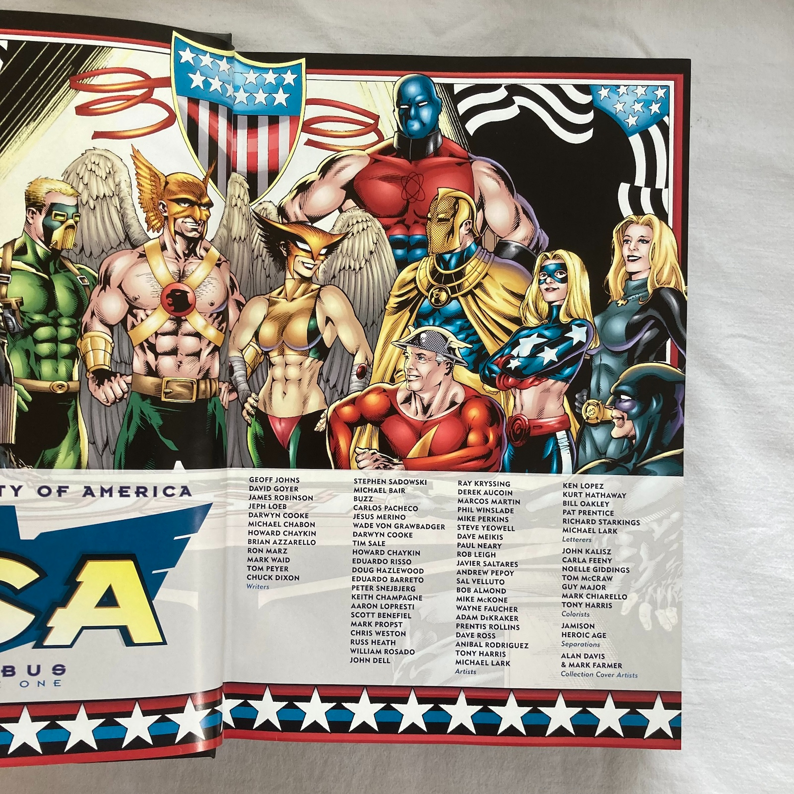 JSA Omnibus - Volume 1 - Begining the legend anew ! - Photo 4