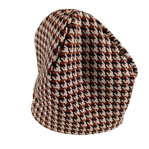Acheter Bonnet en tissus acrylique marron et beige Comme neuf - 10,00 € Bonnet en tissus acrylique marron et beige Comme neuf - reconditionné disponible sur Label Emmaüs