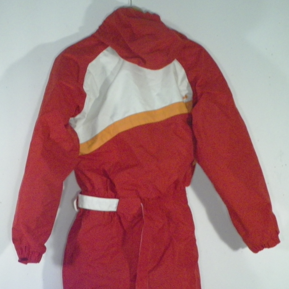 Combinaison de ski Enfant Rouge DECATHLON 14ans. Bon état -  reconditionné disponible sur Label Emmaüs