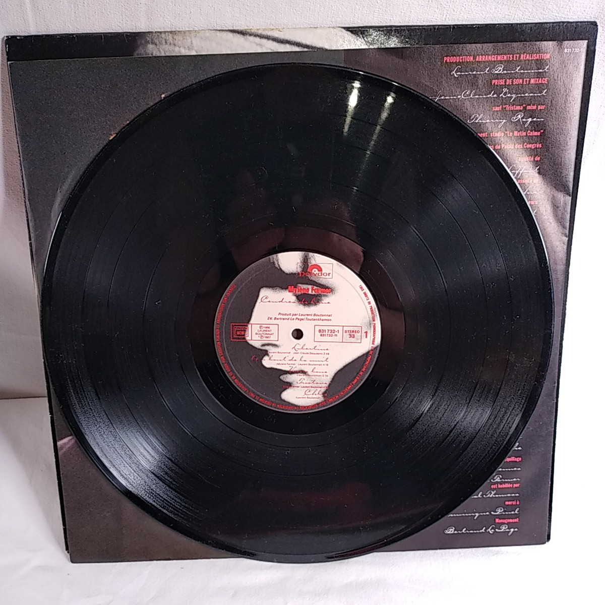 Voir photo 6 de Album vinyle de Mylène Farmer "Cendres de Lune" de 1986 Album vinyle de Mylène Farmer "Cendres de Lune" de 1986 Bon état - Vue 6 -