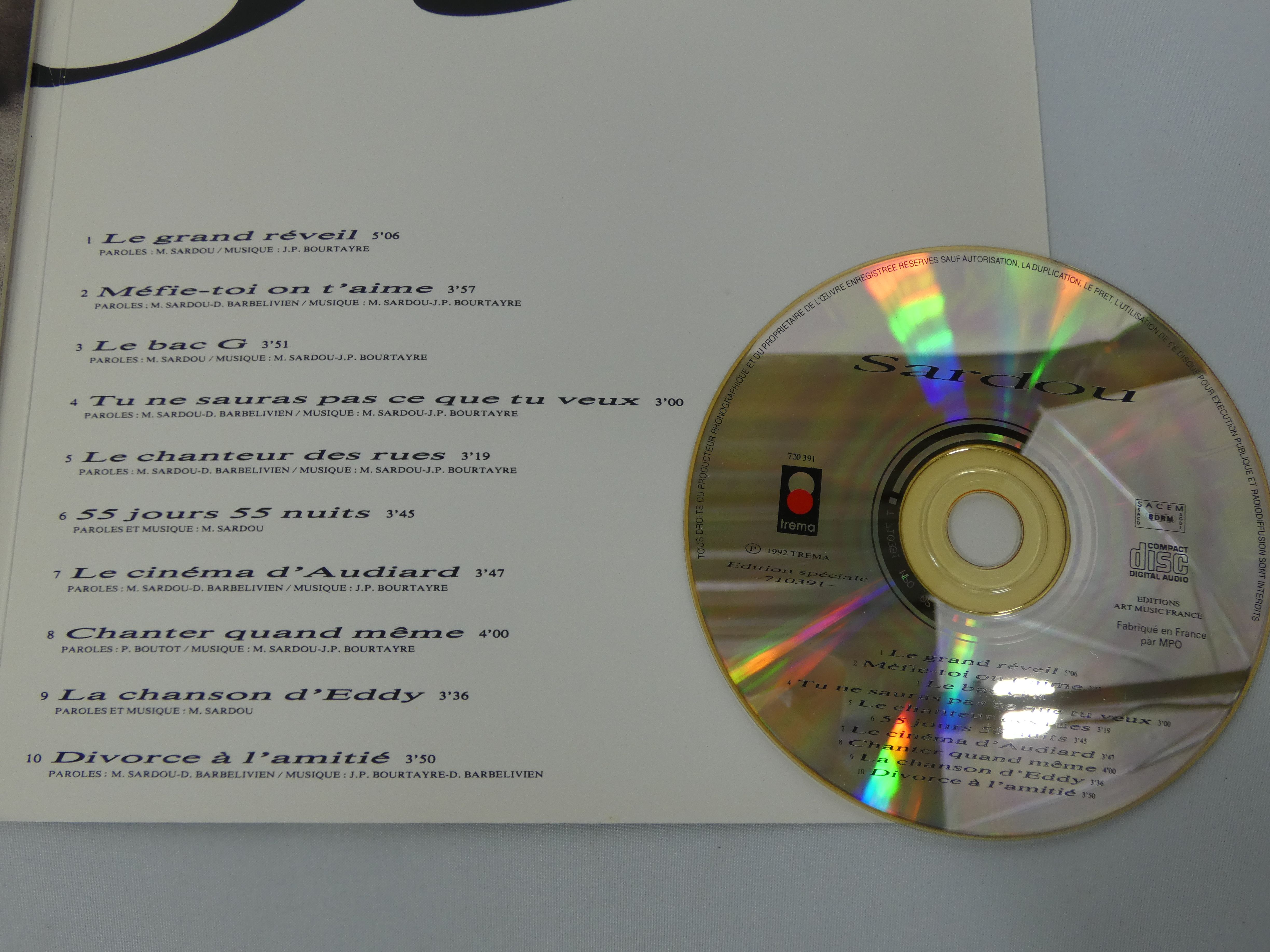 Voir photo 3 de Michel SARDOU Cd Edition spéciale - Tirage limité N°007097 Michel SARDOU Cd Edition spéciale - Tirage limité N°007097 Bon état - Vue 3 -