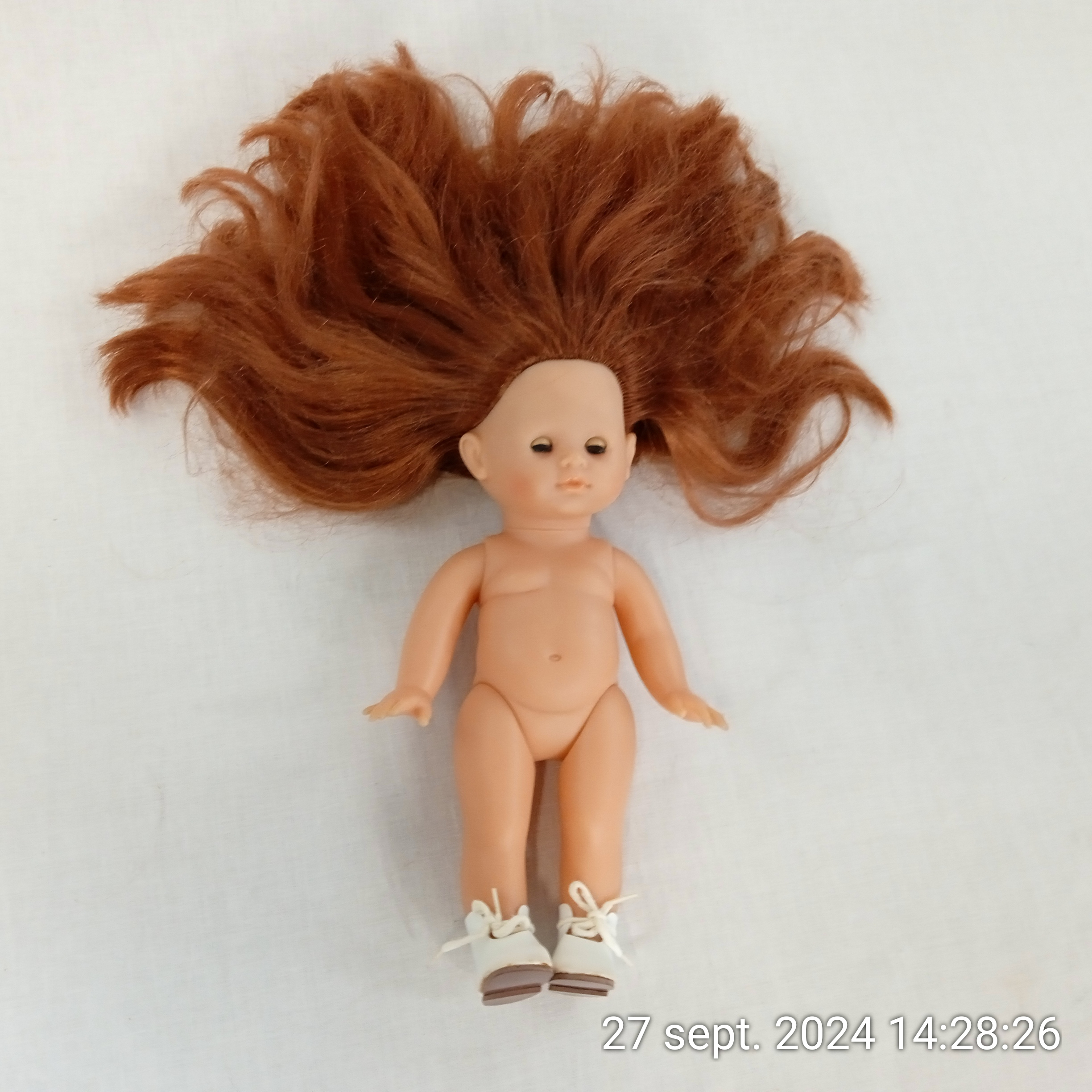 poupee corolle ANCIENNE 94eb DERRIERE LA TETE plus robe VENDUE