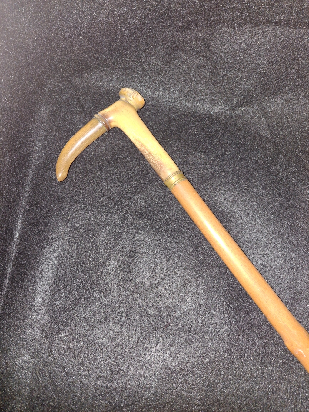 Canne ancienne avec pommeau en corne - Bon état - Photo 2