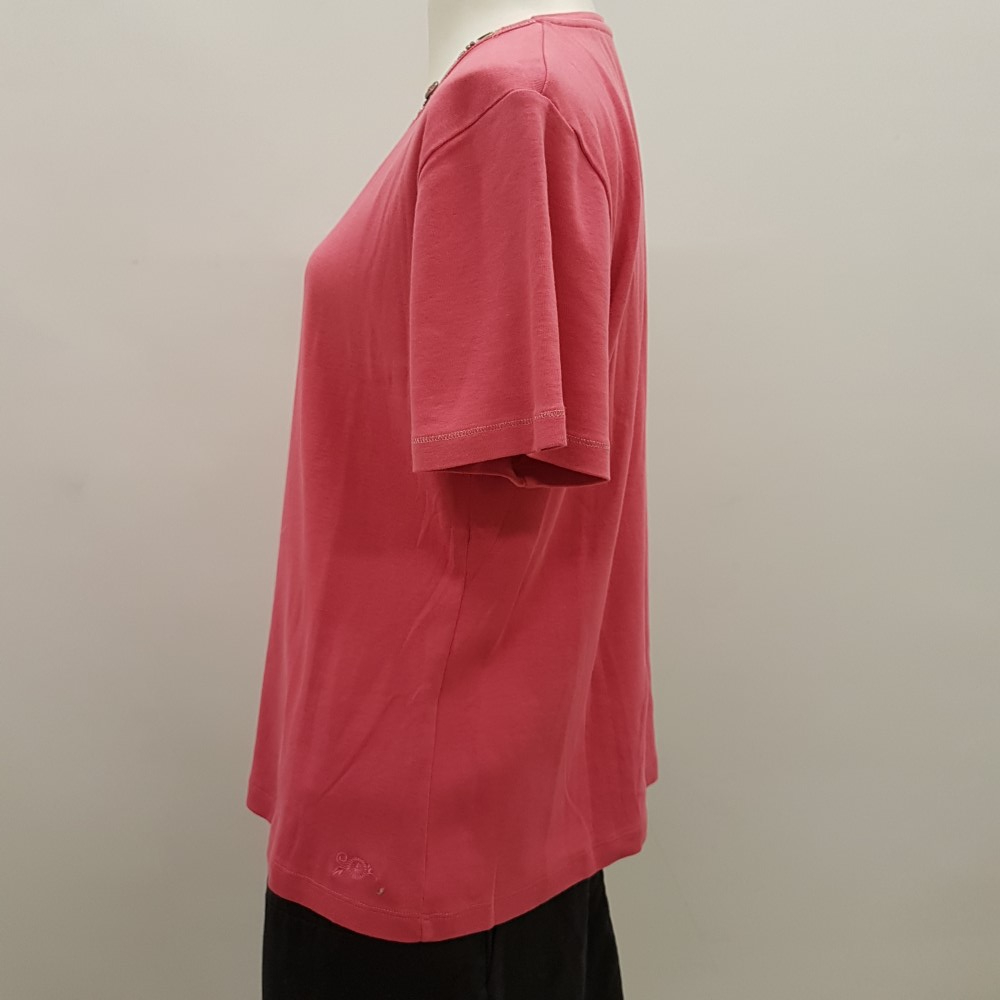 Top rose fuchsia avec bijoux de col - SCOTTAGE - taille 4 - Photo 1