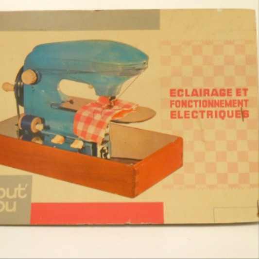 Jouet machine à coudre Bout 'chou Bon état - Vue 2 - 