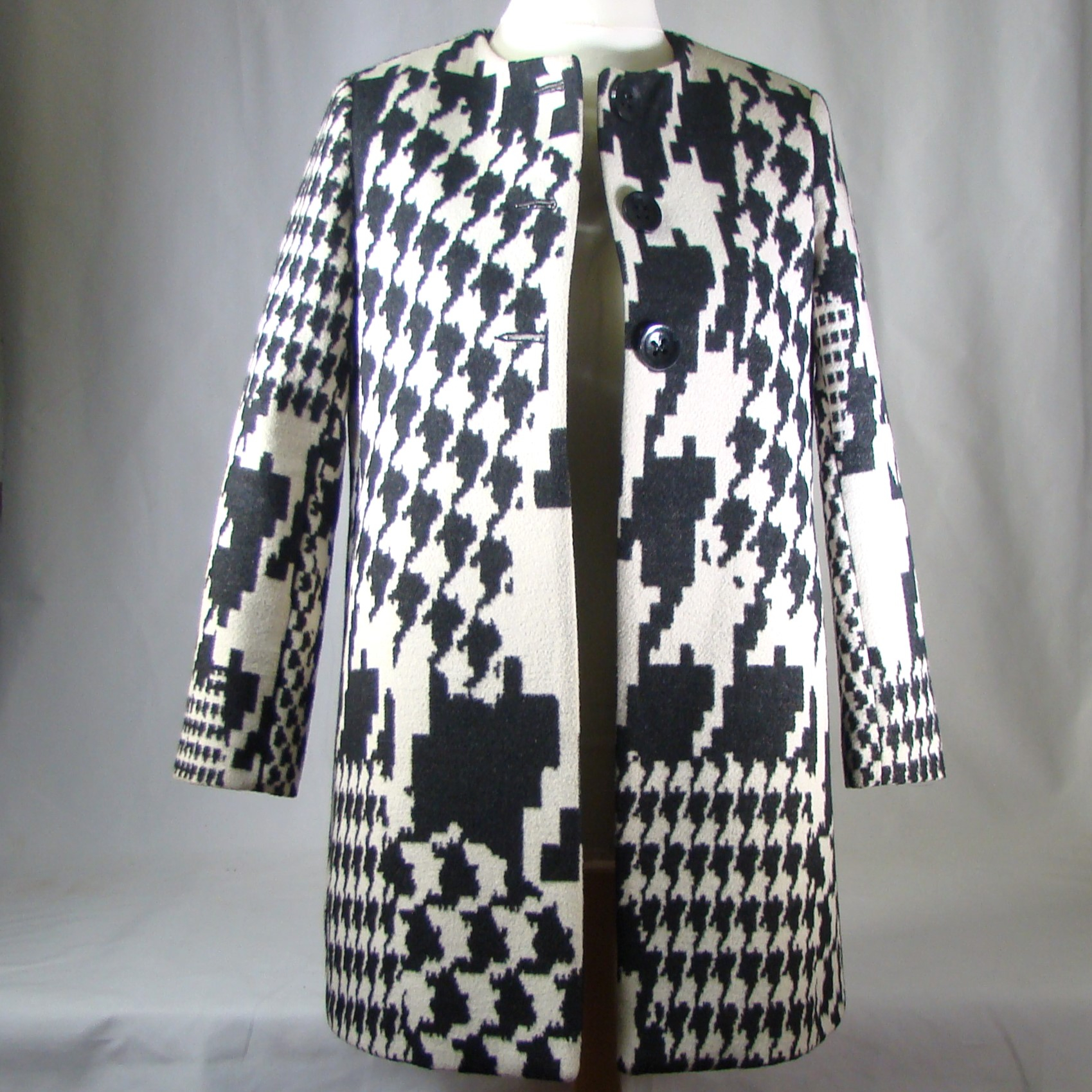 Veste Rinascimento "chic couture" Bon état - Vue 3 - 
