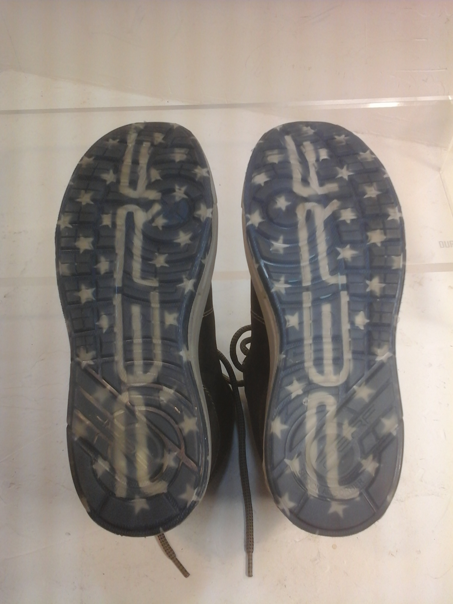 Chaussures BOSTON Chaussures de sécurité S3 SRC Cuir nubuck résistant à l'eau T Très bon état - Vue 4 - 