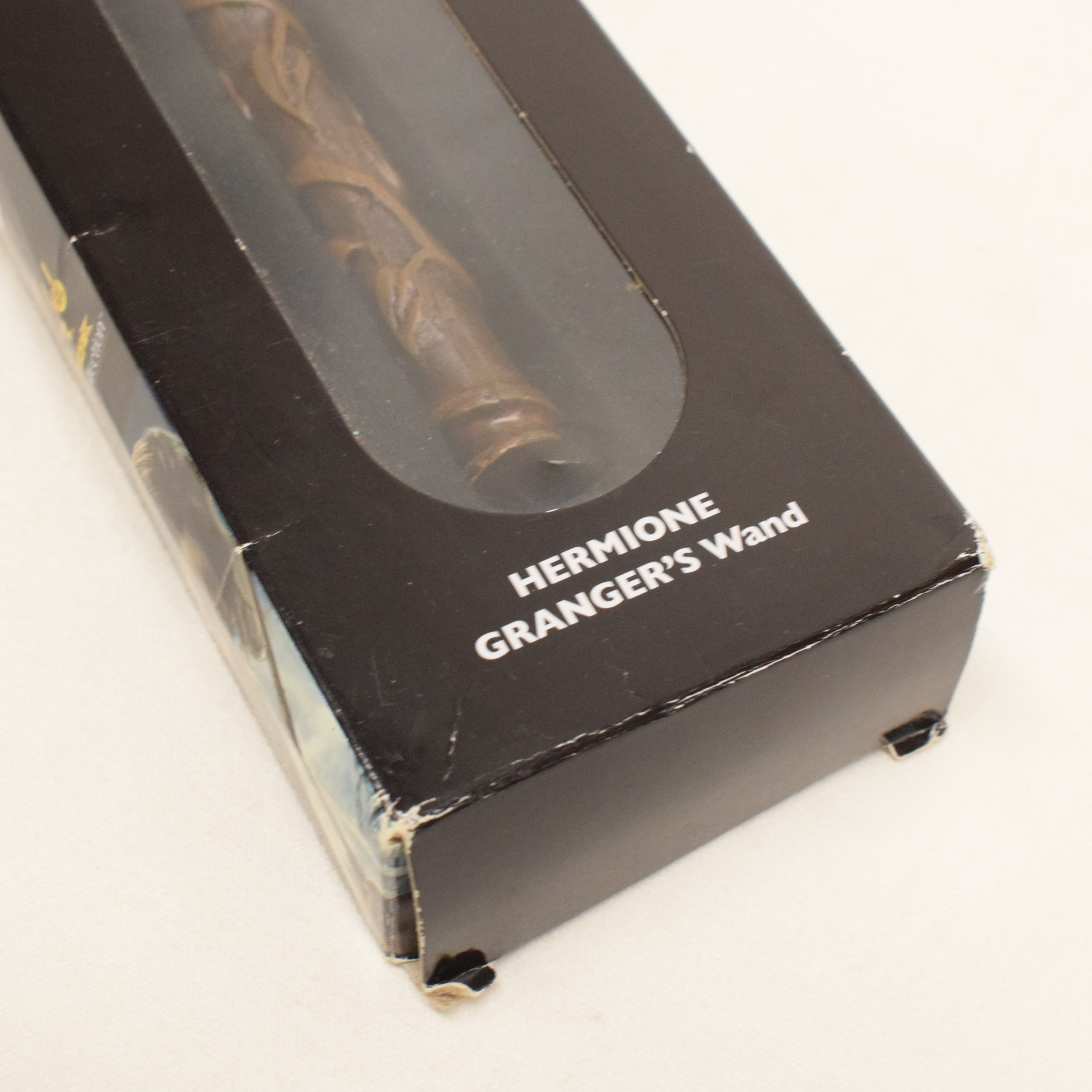 Baguette magique en résine Hermione Granger par the Noble Collection - État correct - Photo 5