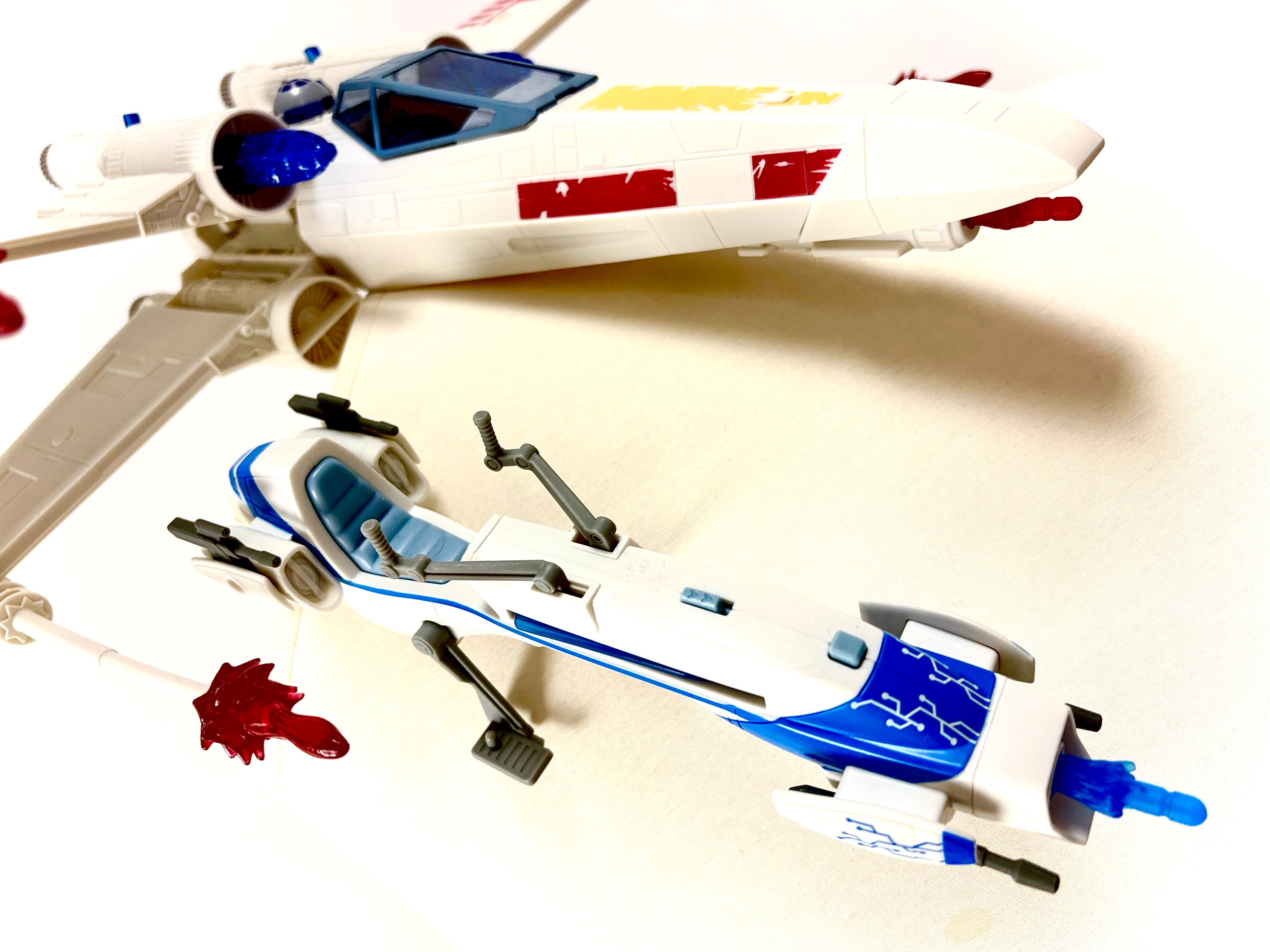 Vaisseau Star Wars X Wing grand modèle 58 cm Hasbro Luke Skywalker Bon état - Vue 6 - 