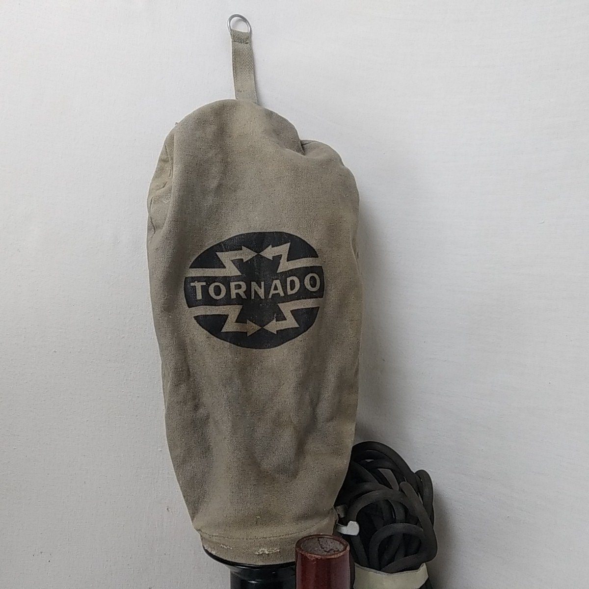 Aspirateur ancien modèle Tornado - Socadem - État correct - Photo 6