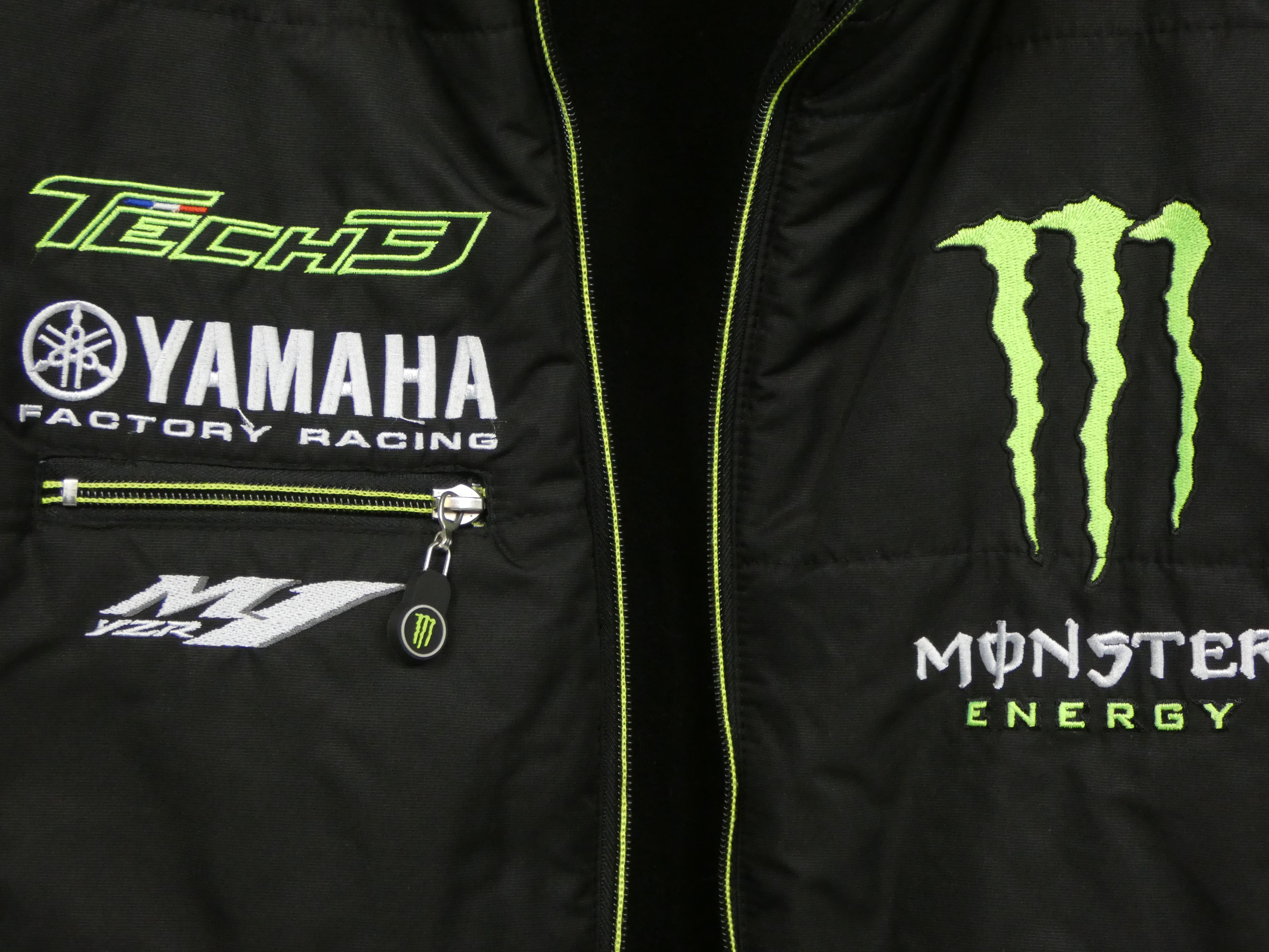 Veste sans manche YAMAHA Monster Energy Taille S Comme neuf - Vue 5 - 