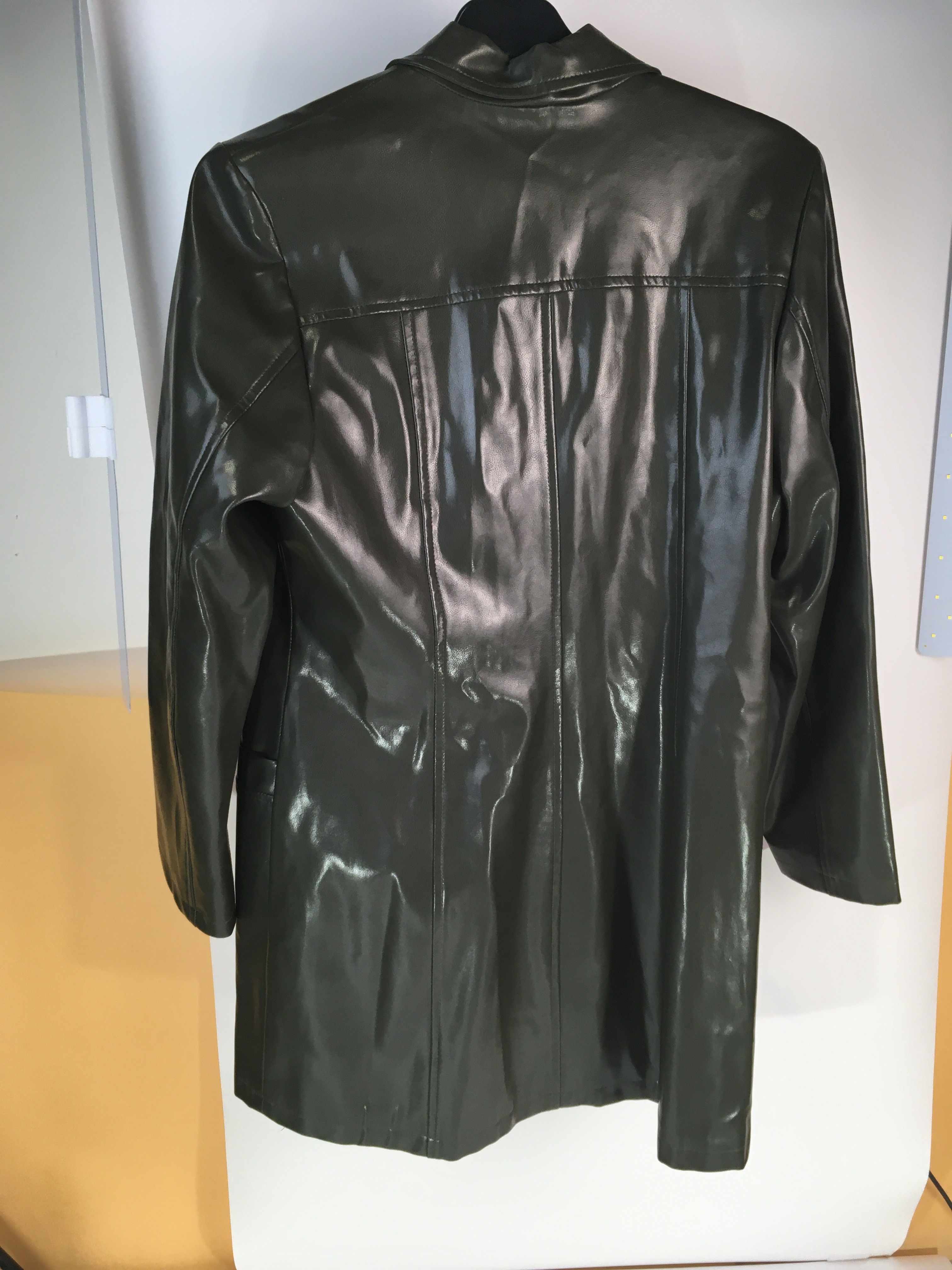 Veste femme- taille 2 - Très bon état - Photo 3