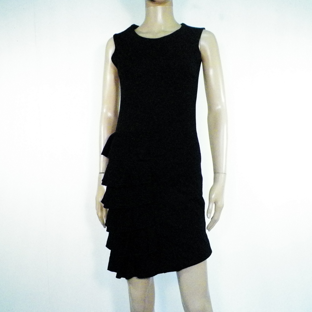 Robe Noire LA FEE MARABOUTEE Taille Estimée S. Bon état -  reconditionné disponible sur Label Emmaüs