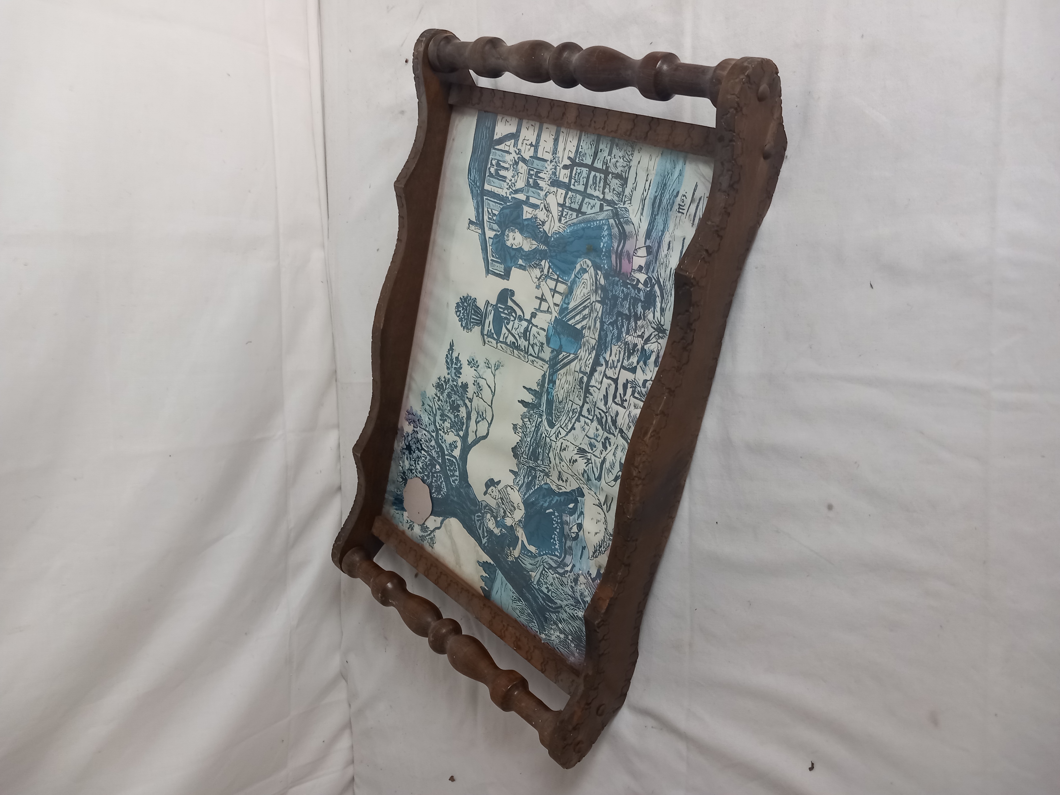 Ancien Plateau De Serviteurs Vintage En Bois   -  reconditionné disponible sur Label Emmaüs