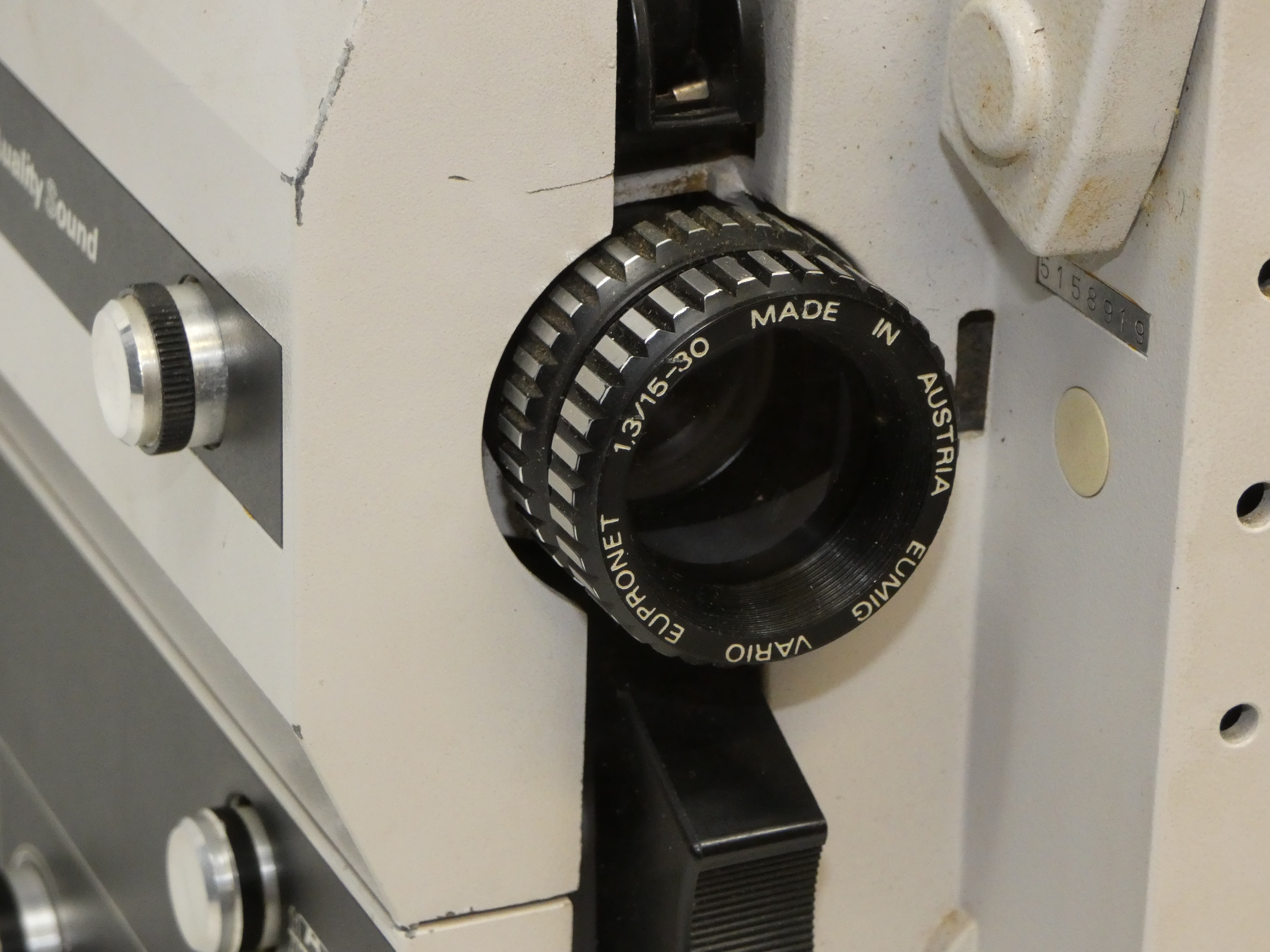 Projecteur EUMIG S810 pour film super 8 pour pièces détachées - État correct - Photo 2