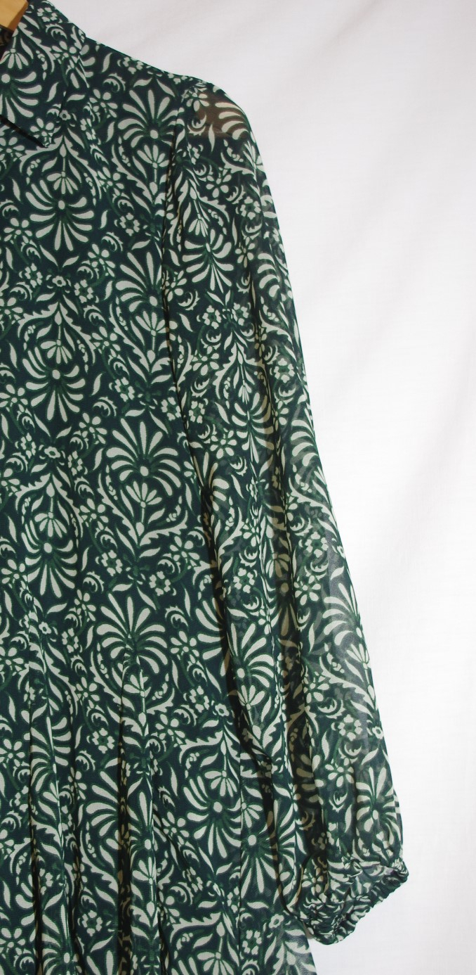 🌿🌸 Robe Zara - S - Fleurie & Géométrique Vert/Blanc 🌸🌿 - Photo 2