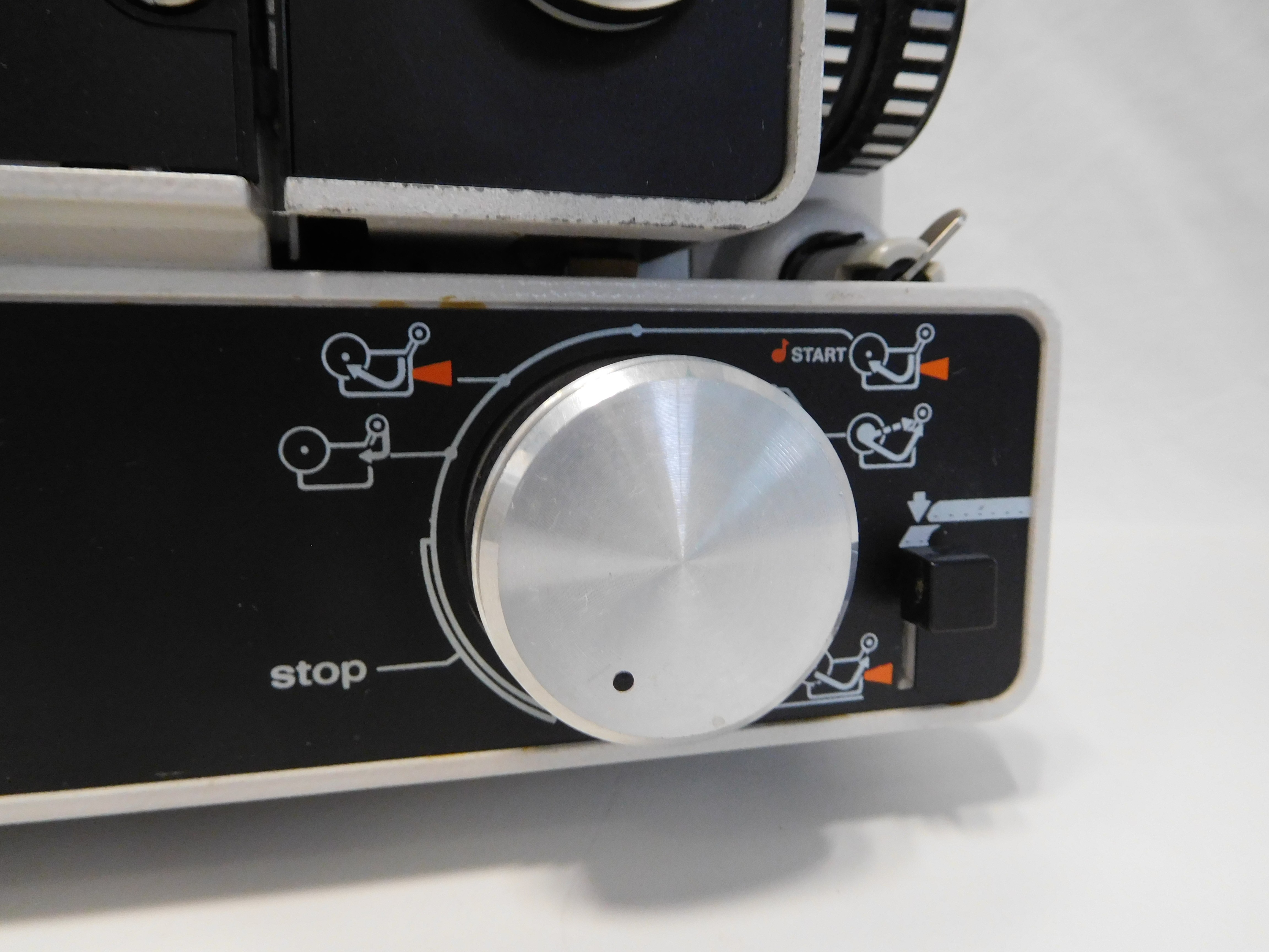 Projecteur Film Eumig Mark 610 D°° - Photo 11