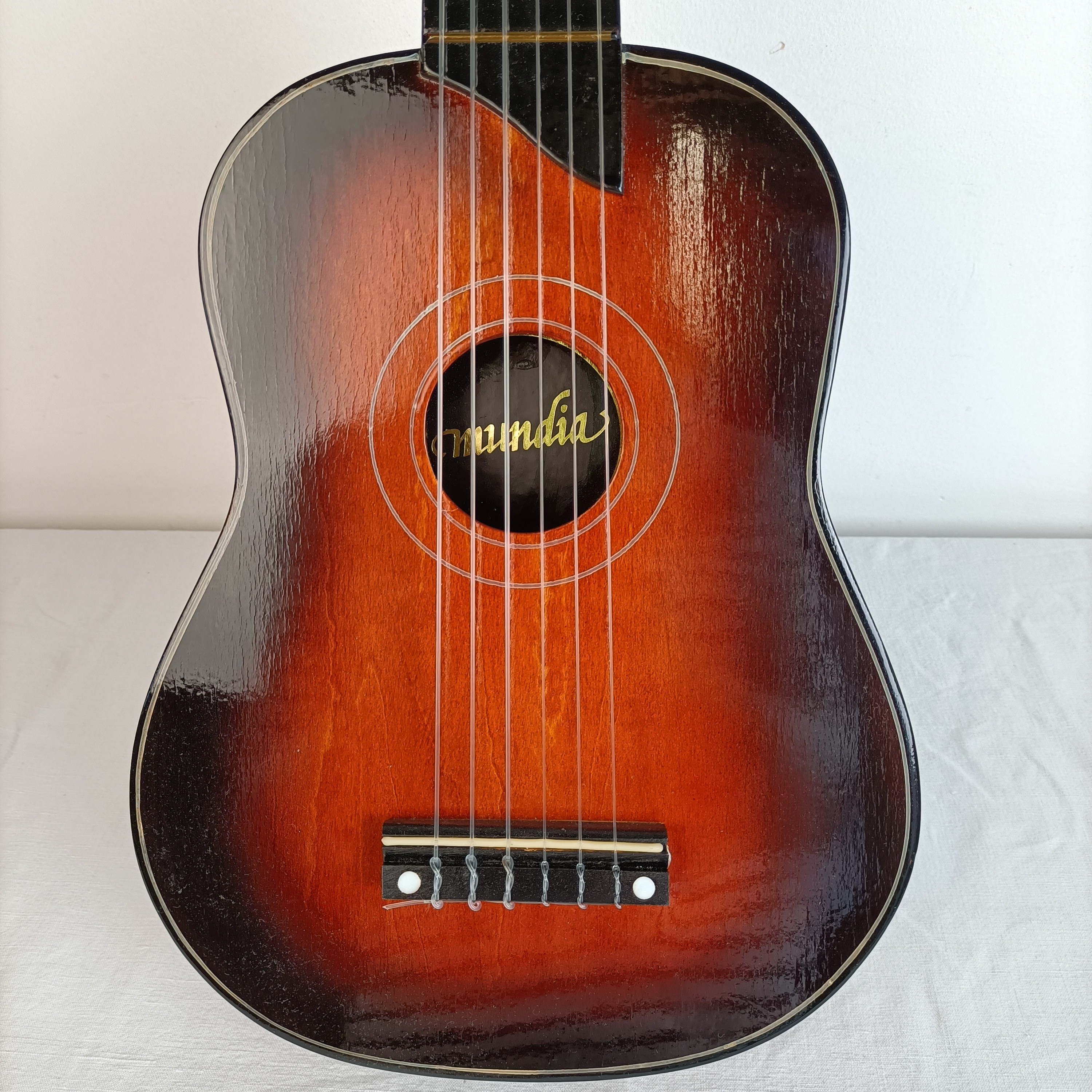 Guitare enfant en bois - Guitare luxe Mundia - Bon état - Photo 2