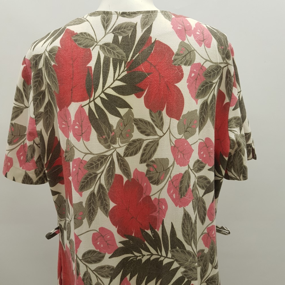 Robe boutonnée imprimée fleurs roses et feuillage vert - DAMART - Taille 46 - Photo 7