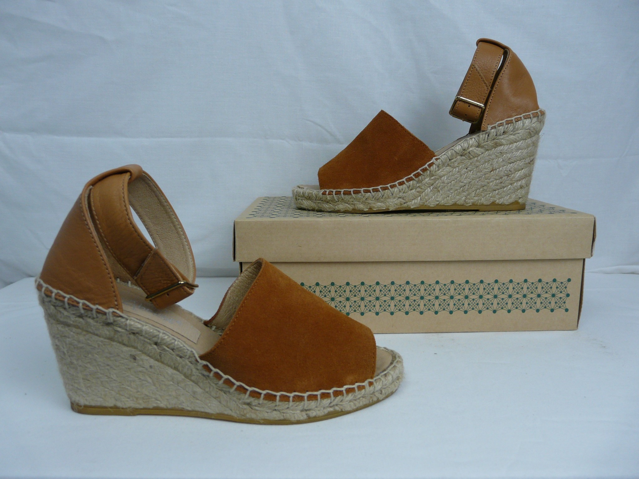 C39 - Espadrilles à talons compensés - Coco & Abricot - Pointure 37 Très bon état - Vue 2 - 