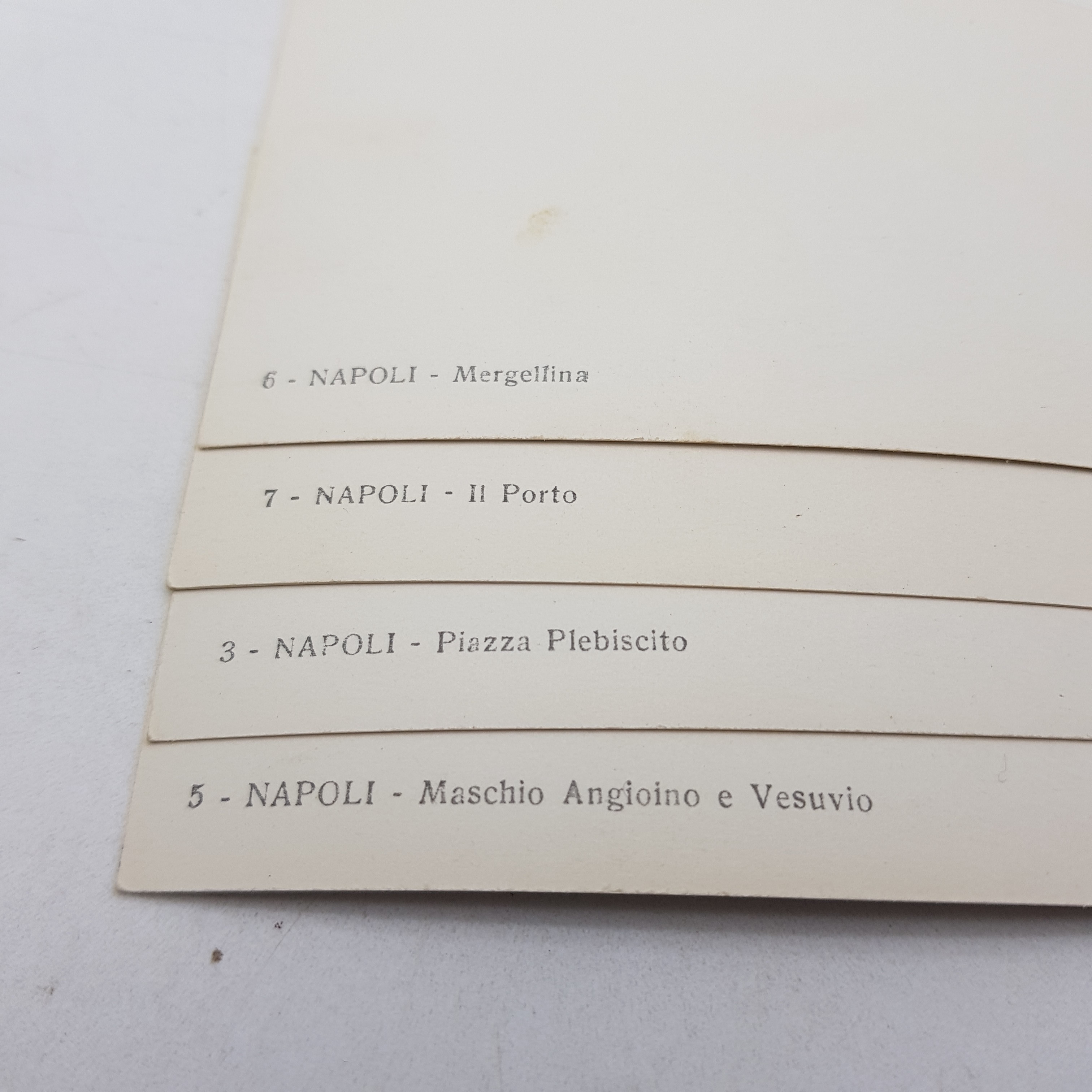 Lot de 18 carte postales vintage "Napoli" Bon état - Vue 3 - 