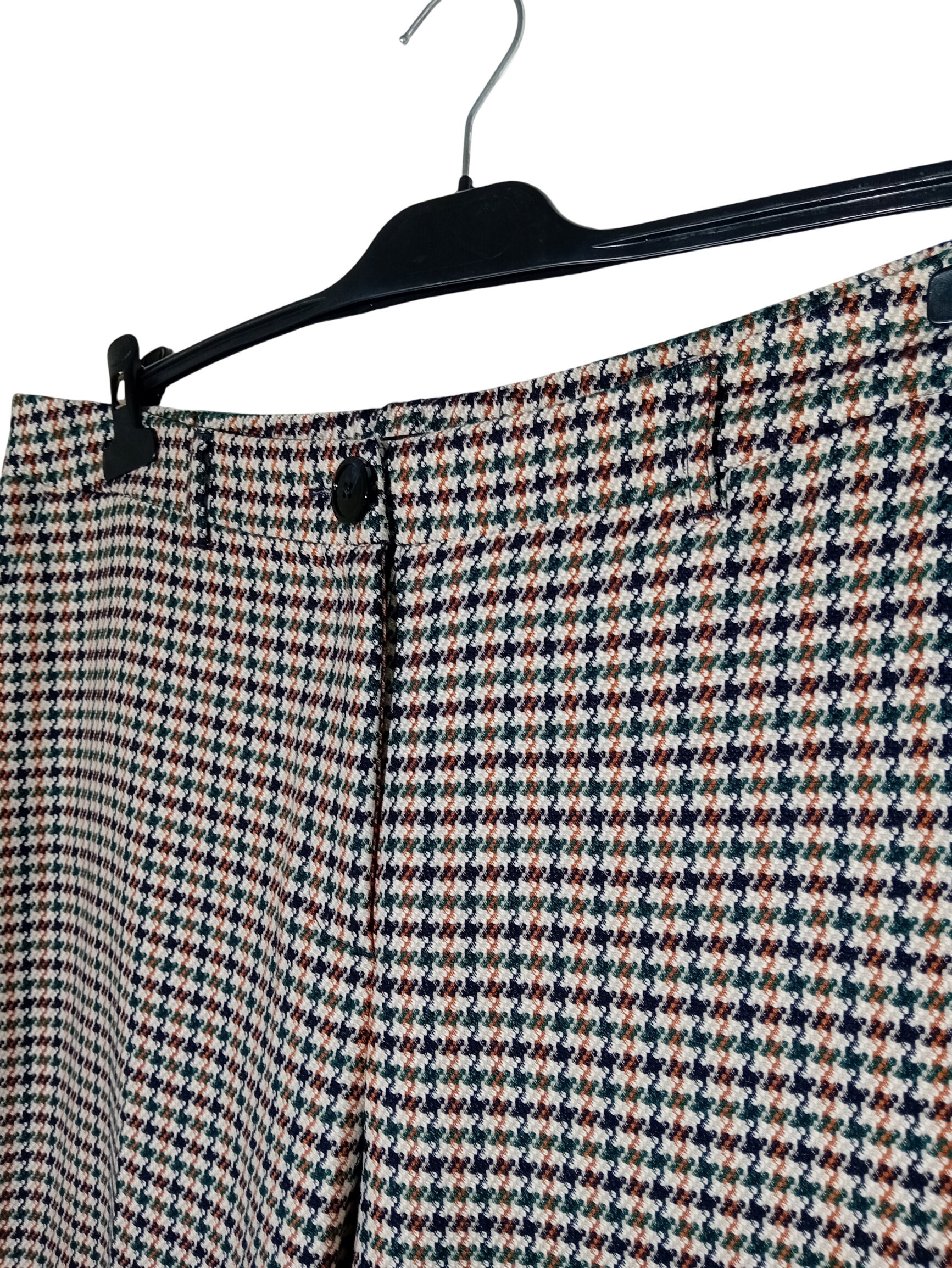 Voir photo 2 de Pantalon Pied-de-poule Claude Arielle Taille 46 (T3623) Pantalon Pied-de-poule Claude Arielle Taille 46 (T3623) Très bon état - Vue 2 -