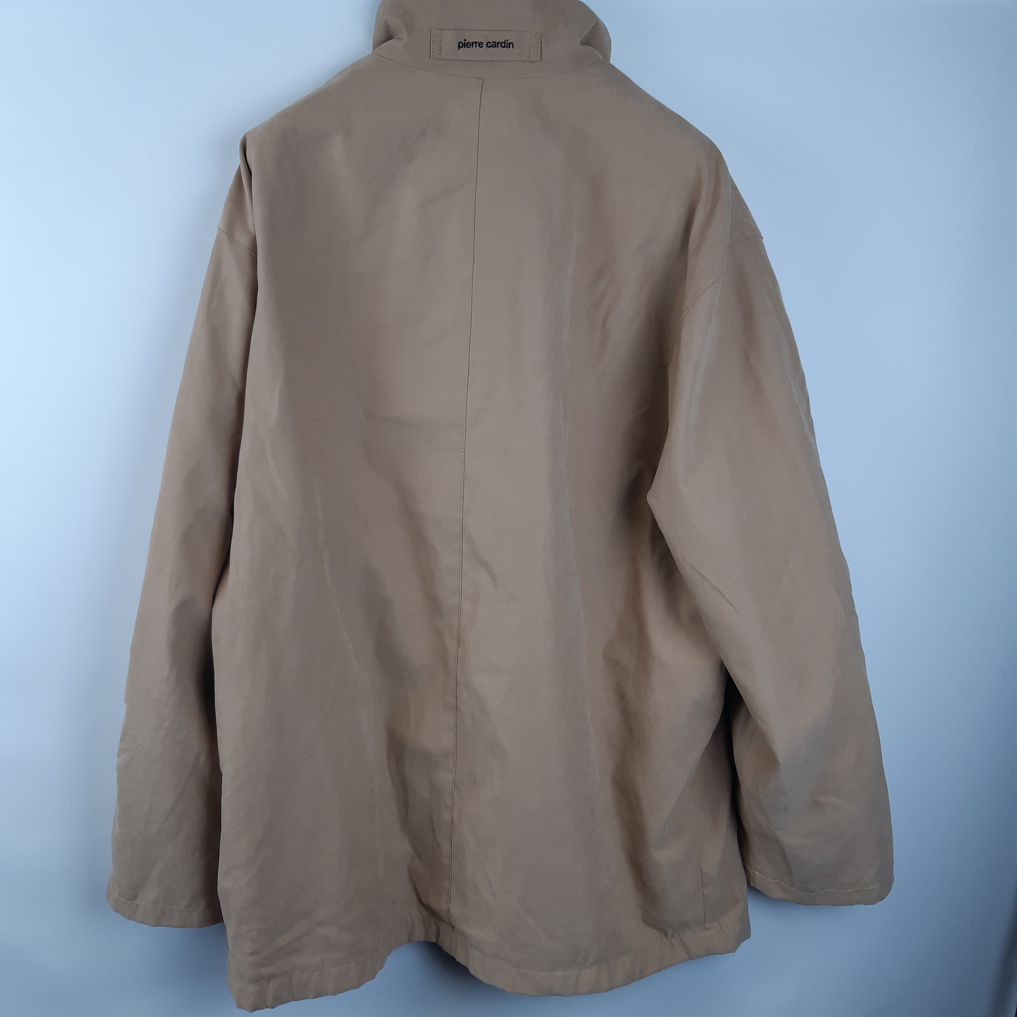 Voir photo 5 de Pierre Cardin - Veste chic beige sable - Taille 50 = Epaules Pierre Cardin - Veste chic beige sable - Taille 50 = Epaules Très bon état - Vue 5 -