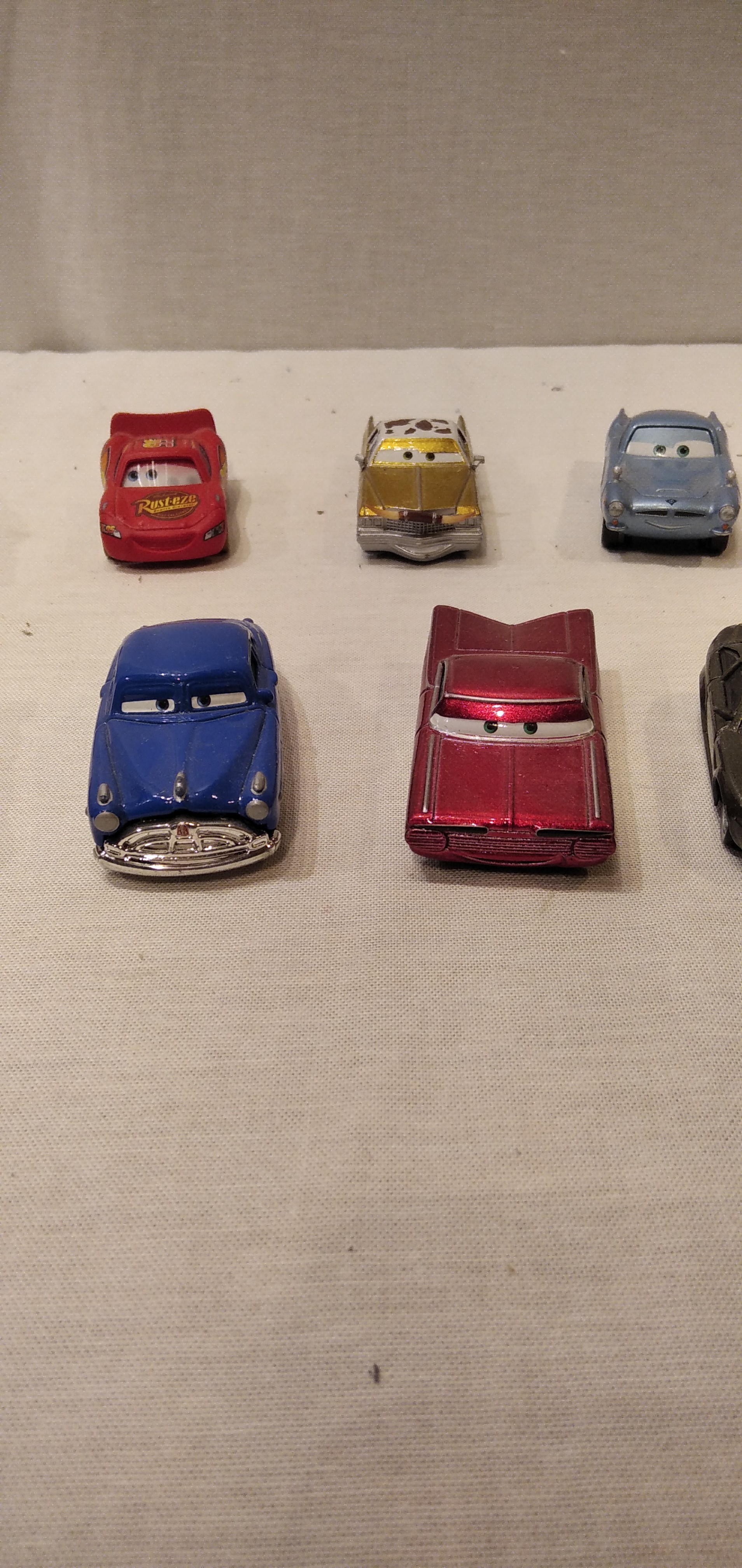 10 voitures "cars" Bon état - Vue 2 - 