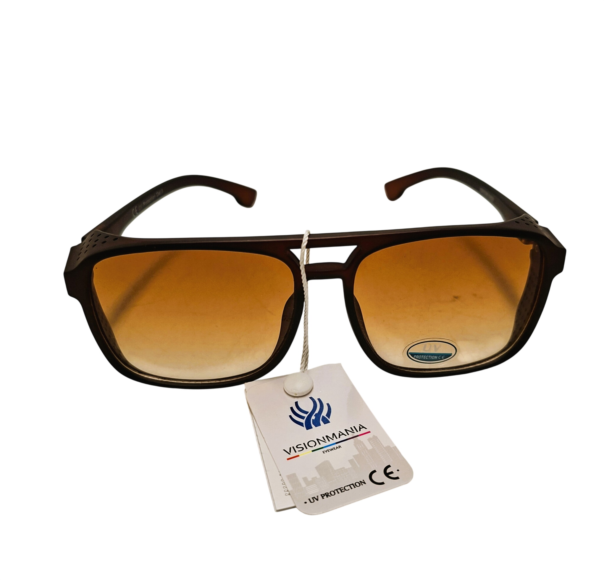 Acheter Lunettes de soleil pour dame ou homme. Marque Visionmania. Neuves Comme neuf - 25,00 € Lunettes de soleil pour dame ou homme. Marque Visionmania. Neuves Comme neuf - reconditionné disponible sur Label Emmaüs
