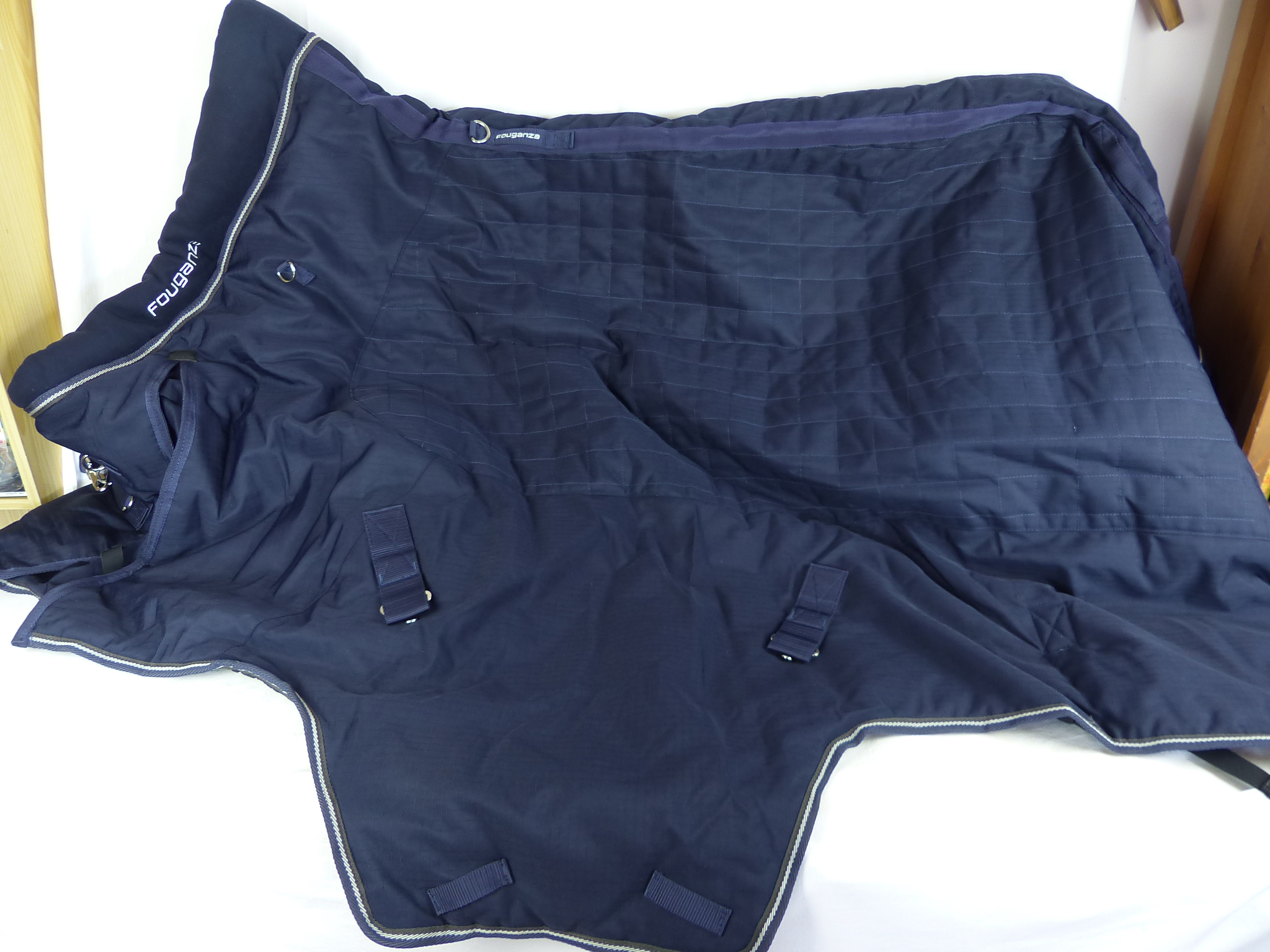 Commande Couverture d'Extérieur Indéchirable Amigo® pour Poulain (Moye