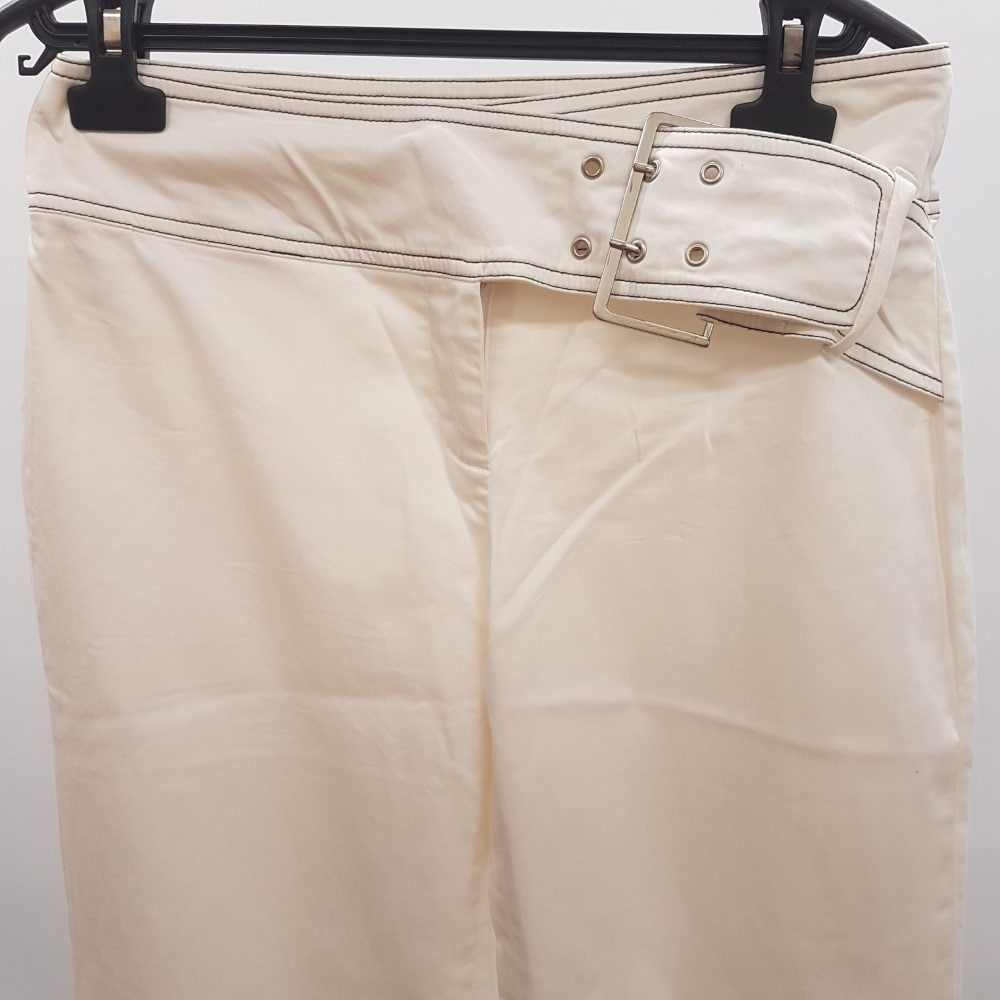Pantalon blanc - 3 SUISSES - Taille 38 Très bon état - Vue 4 - 