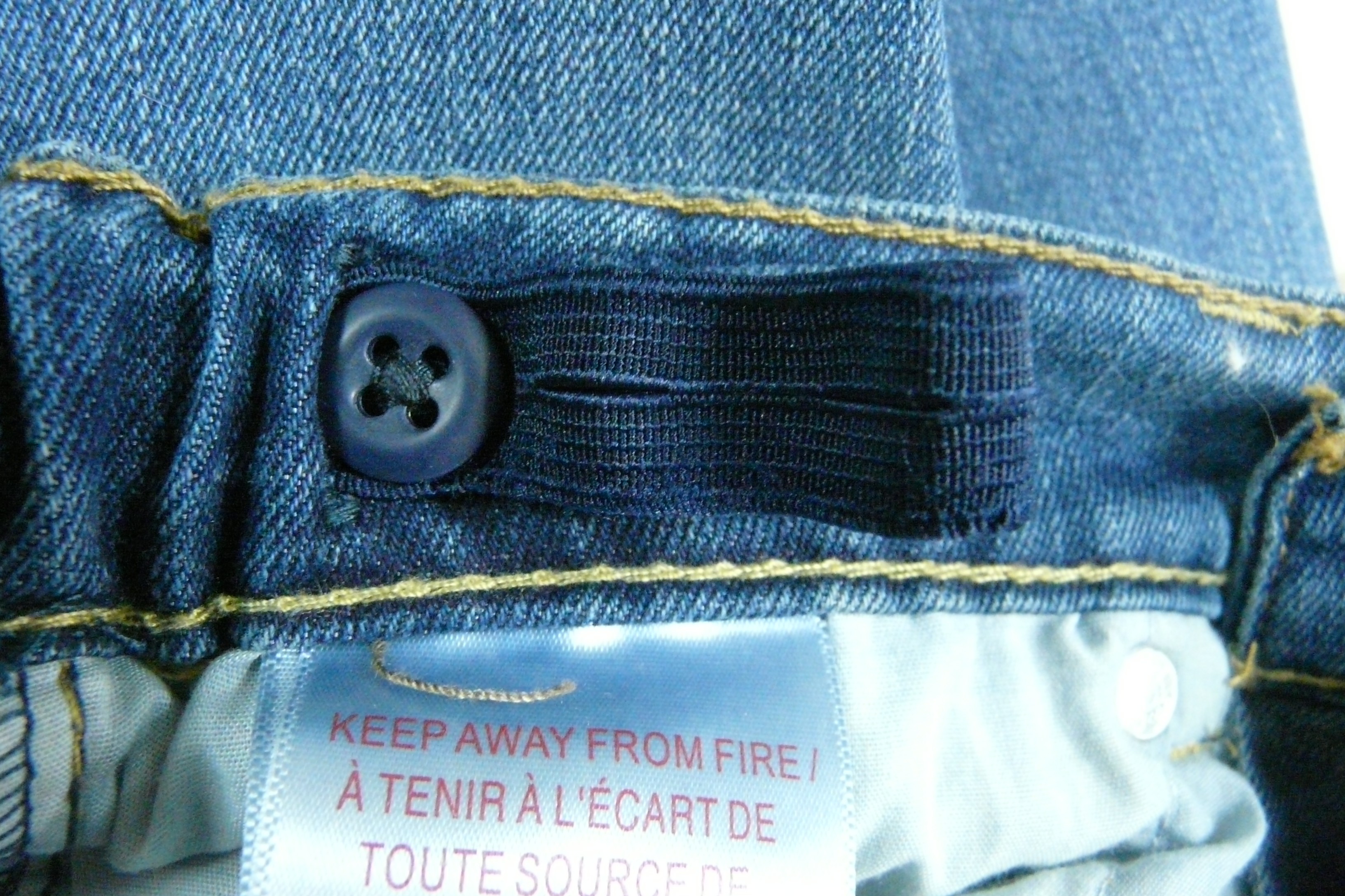 E39 - Jean slim 511 - Levi Strauss & Co - Âge 8 ans Très bon état - Vue 5 - 