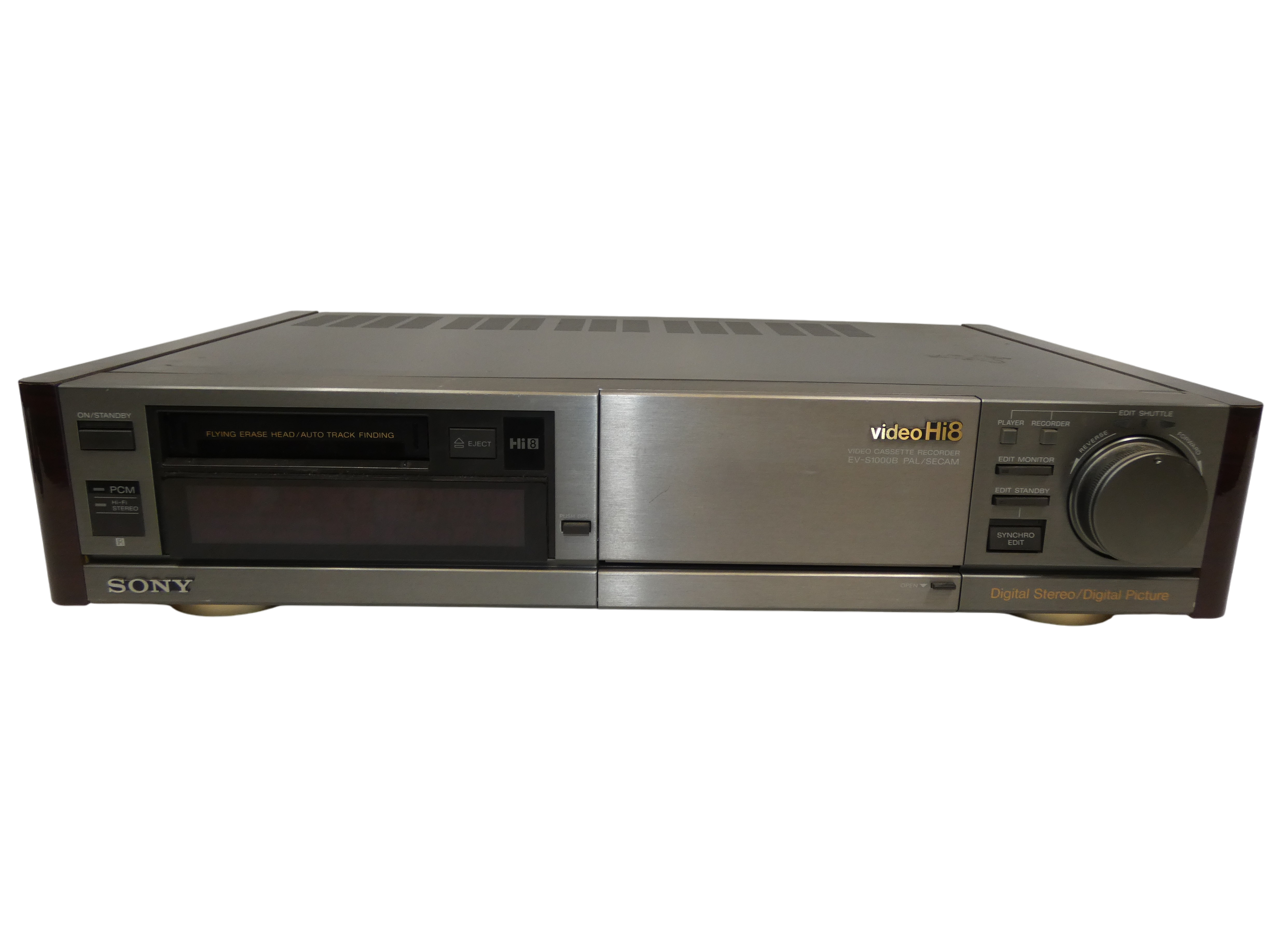 SONY enregistreur vidéo cassette EV S1000B video8 Hi8 - Très bon état sur Label Emmaüs