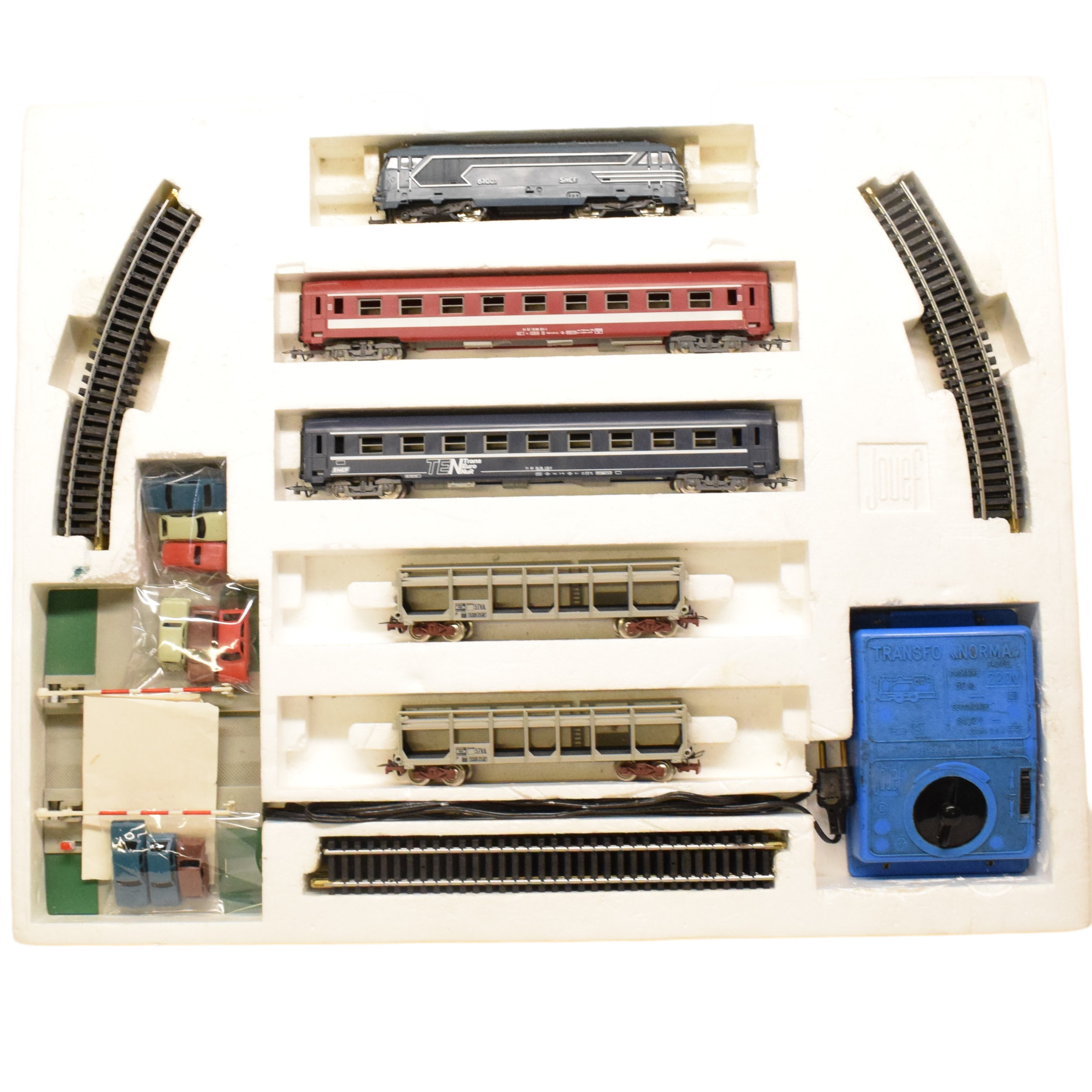 Boite circuit ferroviaire Jouef N° 7823 échelle HO le Trans Euro nuit ou T E N - État correct sur Label Emmaüs