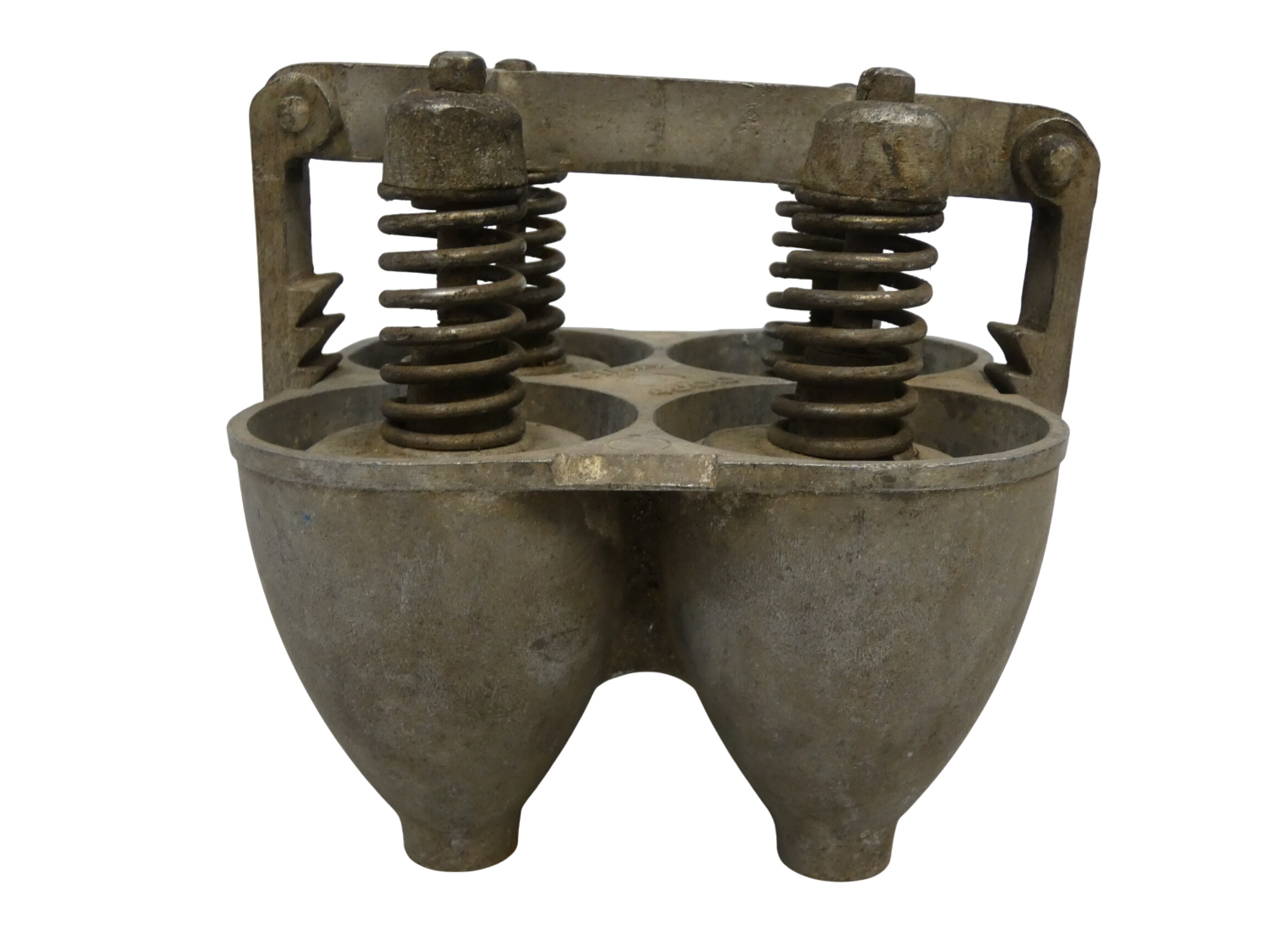 Ancien moule presse à jambonneau Bon état -  reconditionné disponible sur Label Emmaüs