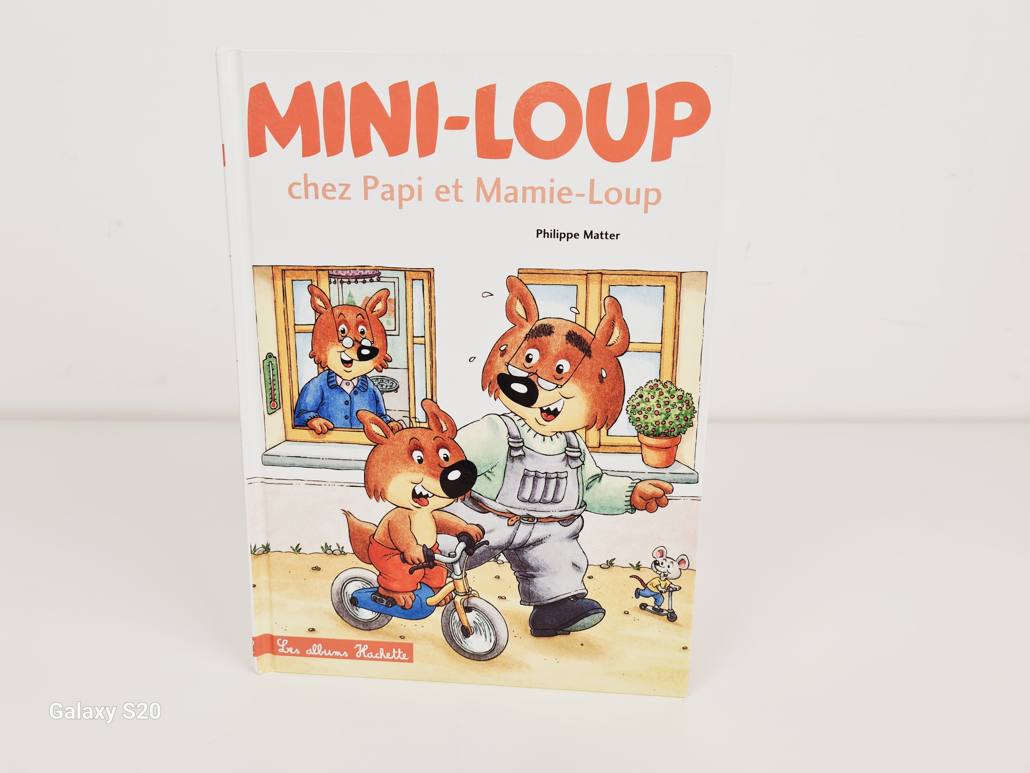 Livre jeunesse - Mini -Loup chez Papi et Mamie - Phillipe Matter - Les