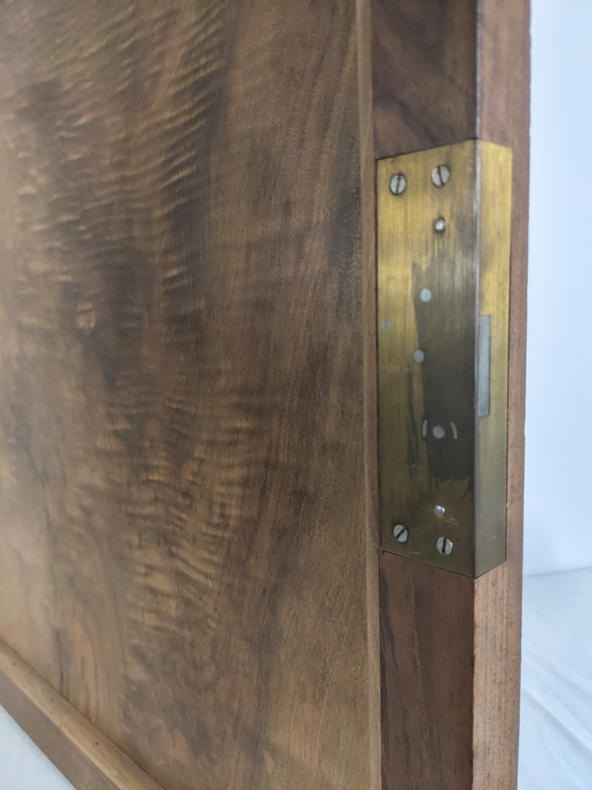 Ancienne porte en bois sculpté - Photo 4