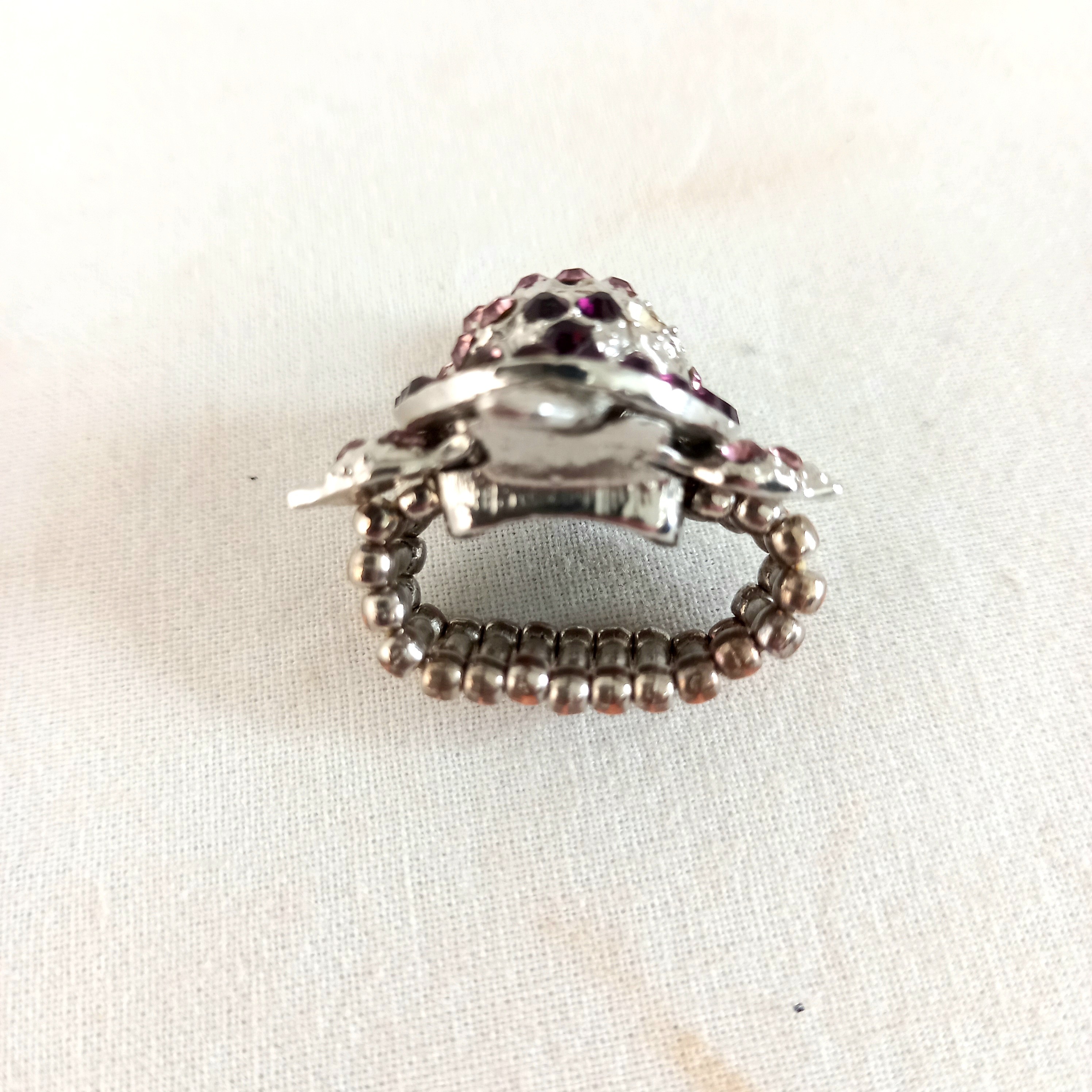 Voir photo 4 de Bague tortue fantaisie articulée, ornée de strass Bague tortue fantaisie articulée, ornée de strass Bon état - Vue 4 -