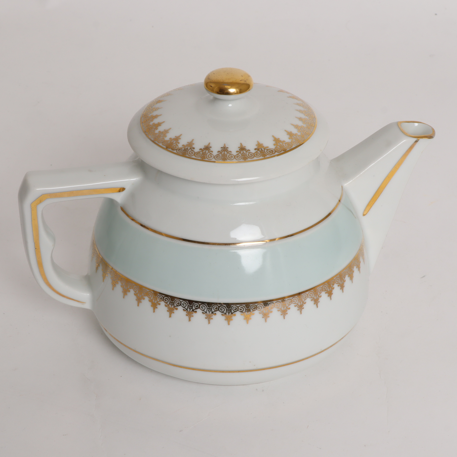 Théière en porcelaine de couleuvre en pâte et émail de Limoges Bon état - Vue 3 - 