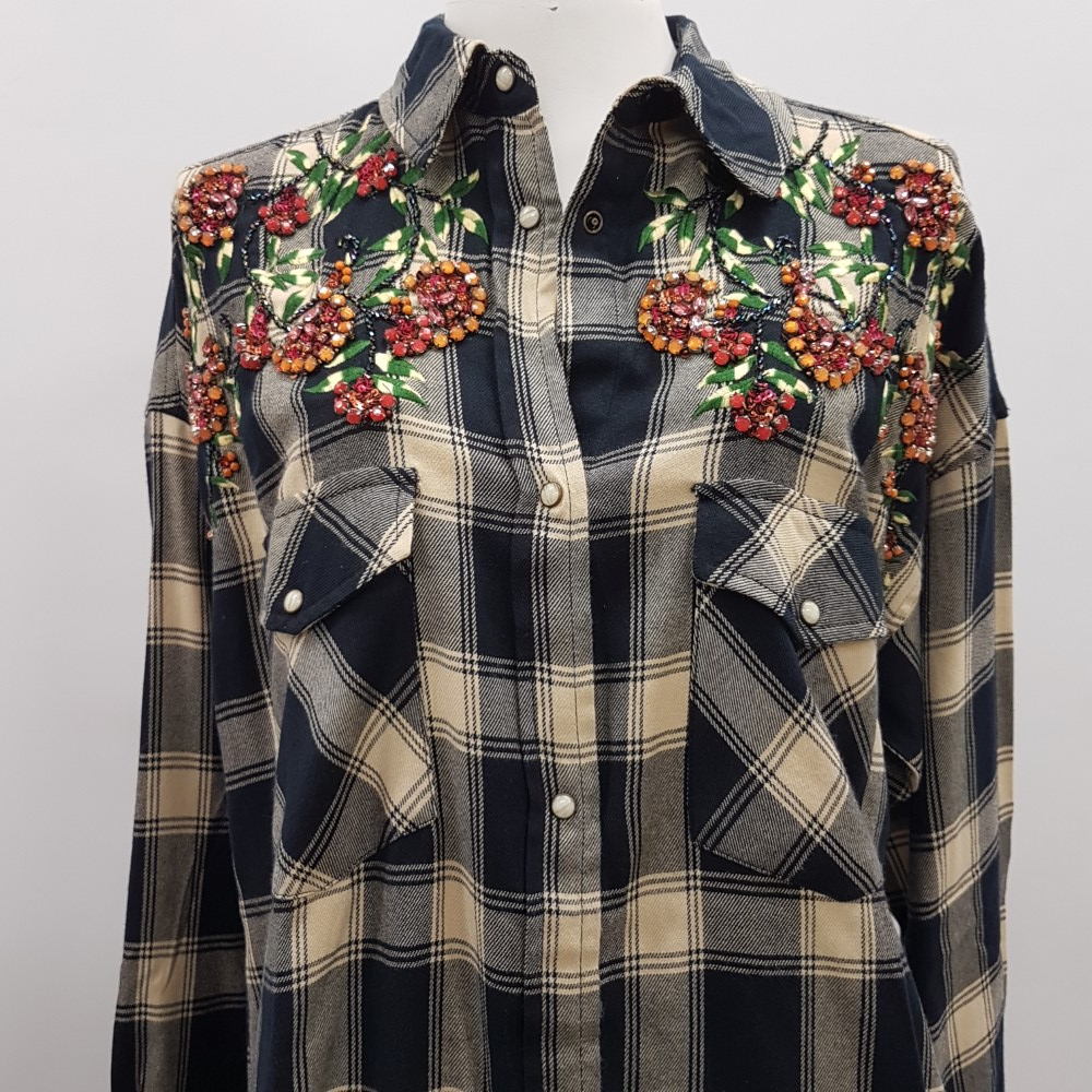 Chemise bleue et blanche à carreaux avec des strass - ZARA BASIC - Taille S Très bon état - Vue 5 - 